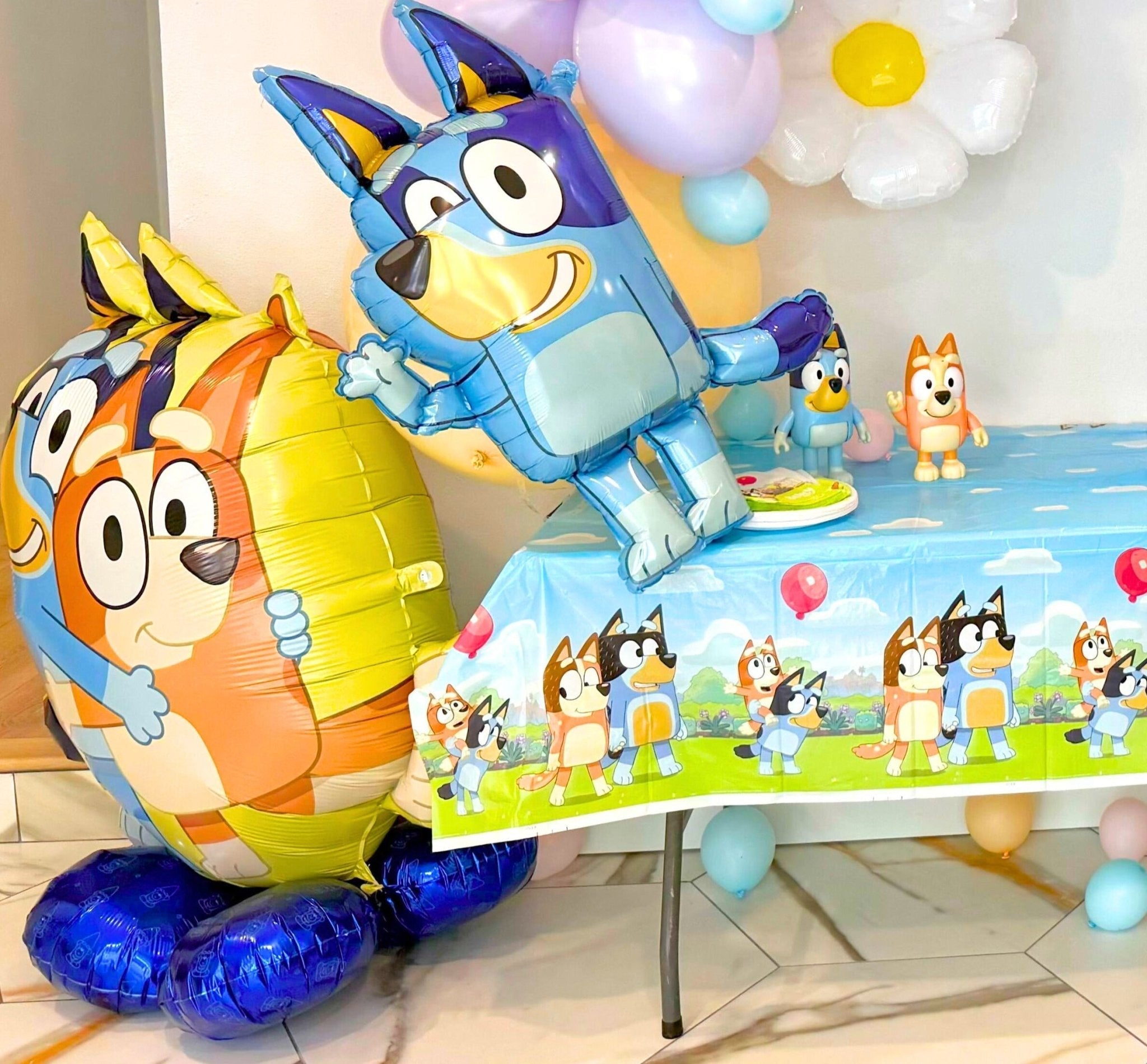 Licensed Bluey & Bingo – 46" Foil | Self-standing Balloon (air Fill Only)