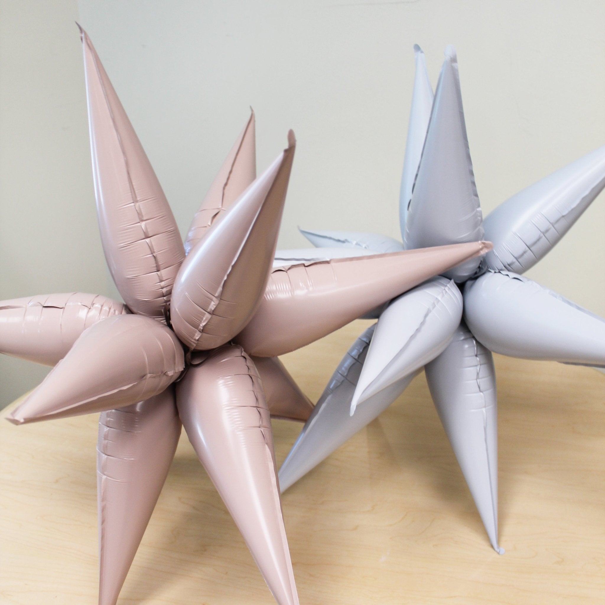 Blush Starburst Cluster Balloon