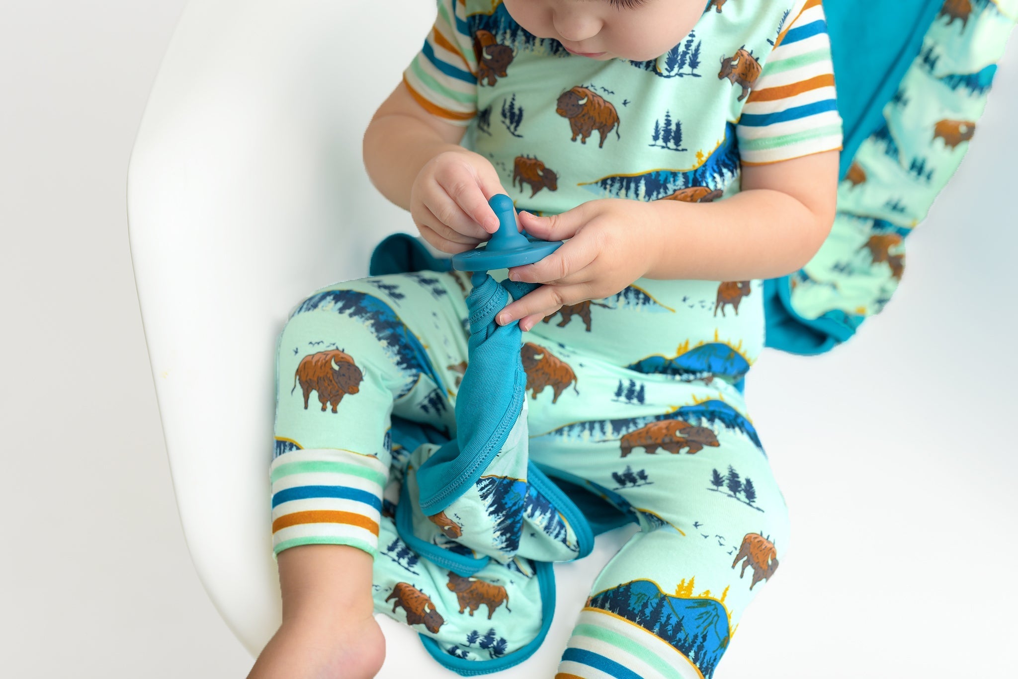 Born To Be Wild Bisons Romper With Side Zipper (3m-24m)