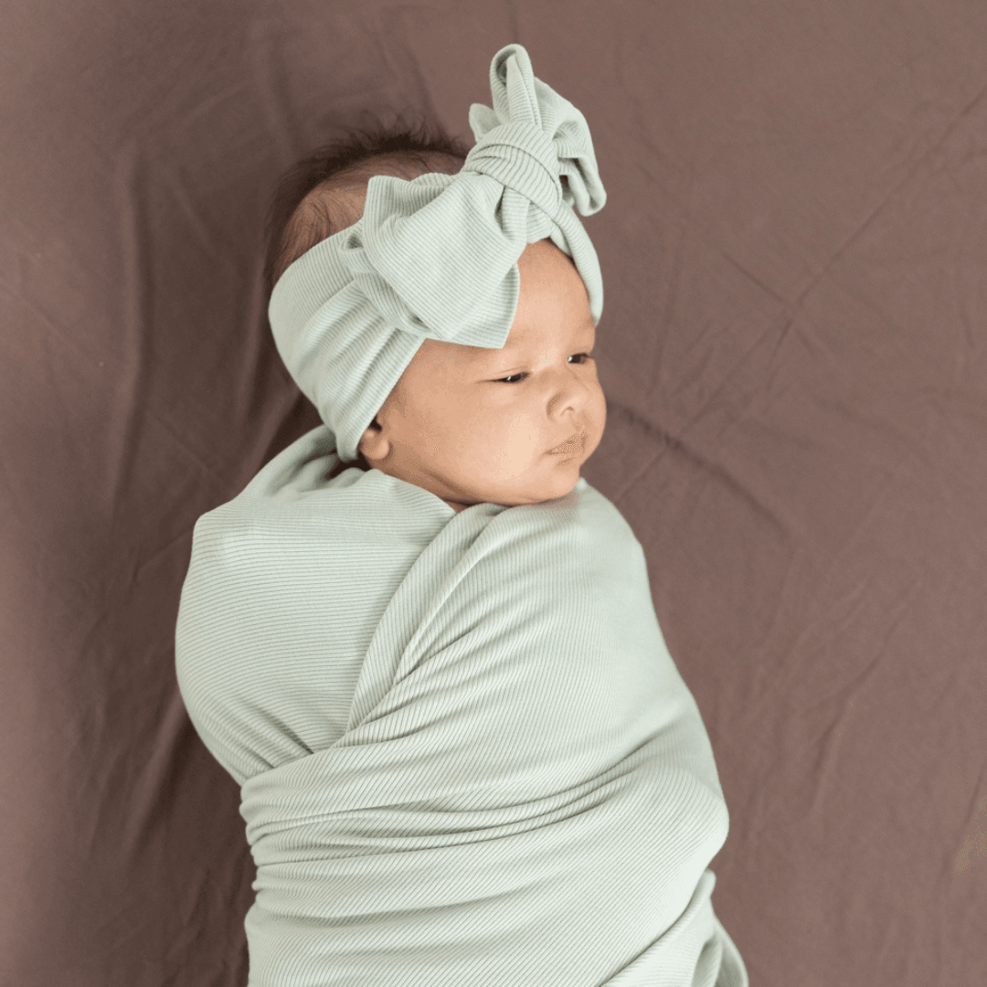 Bow In Green (ribbed)