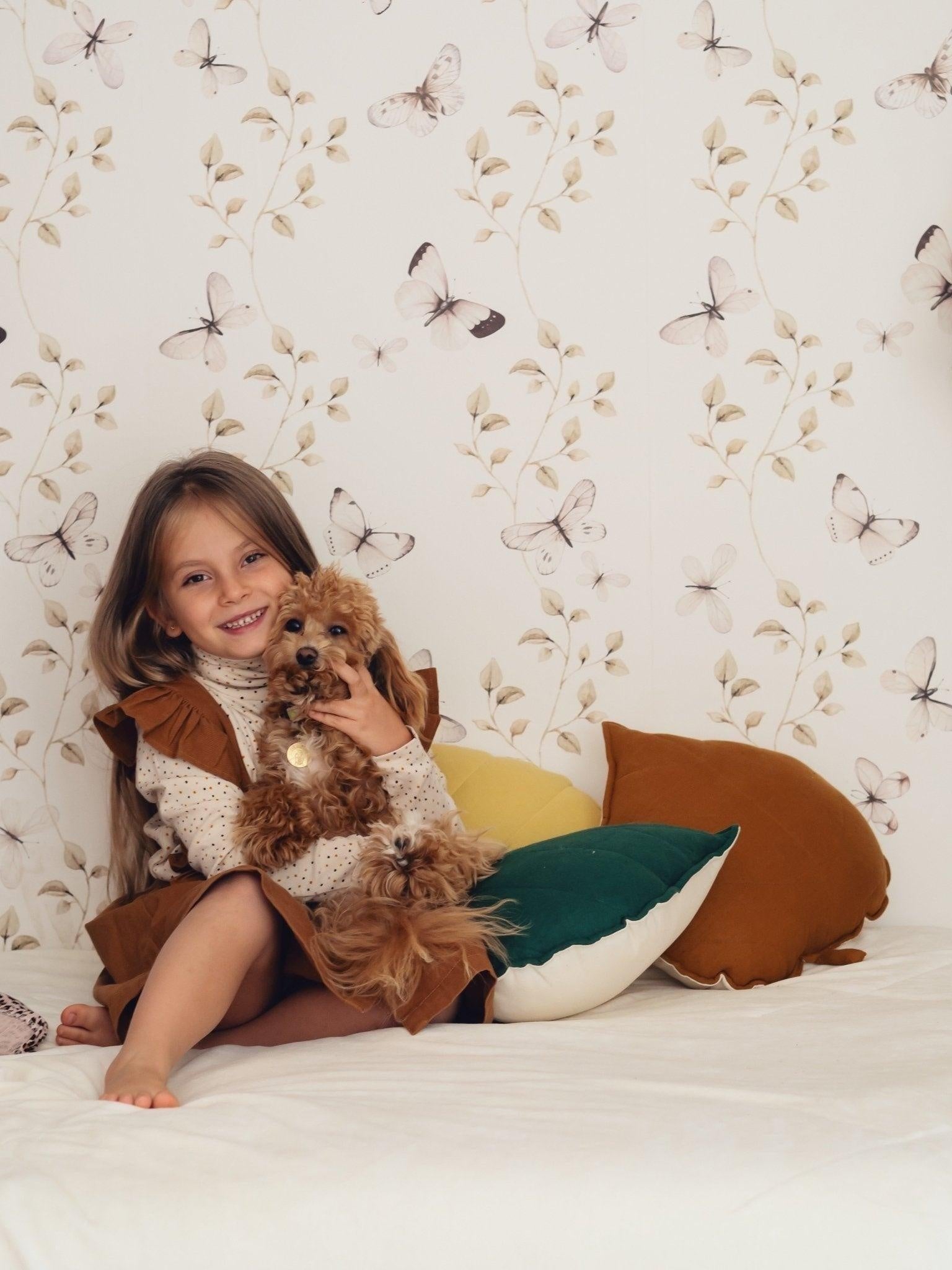 Linen Caramel Leaf Pillow