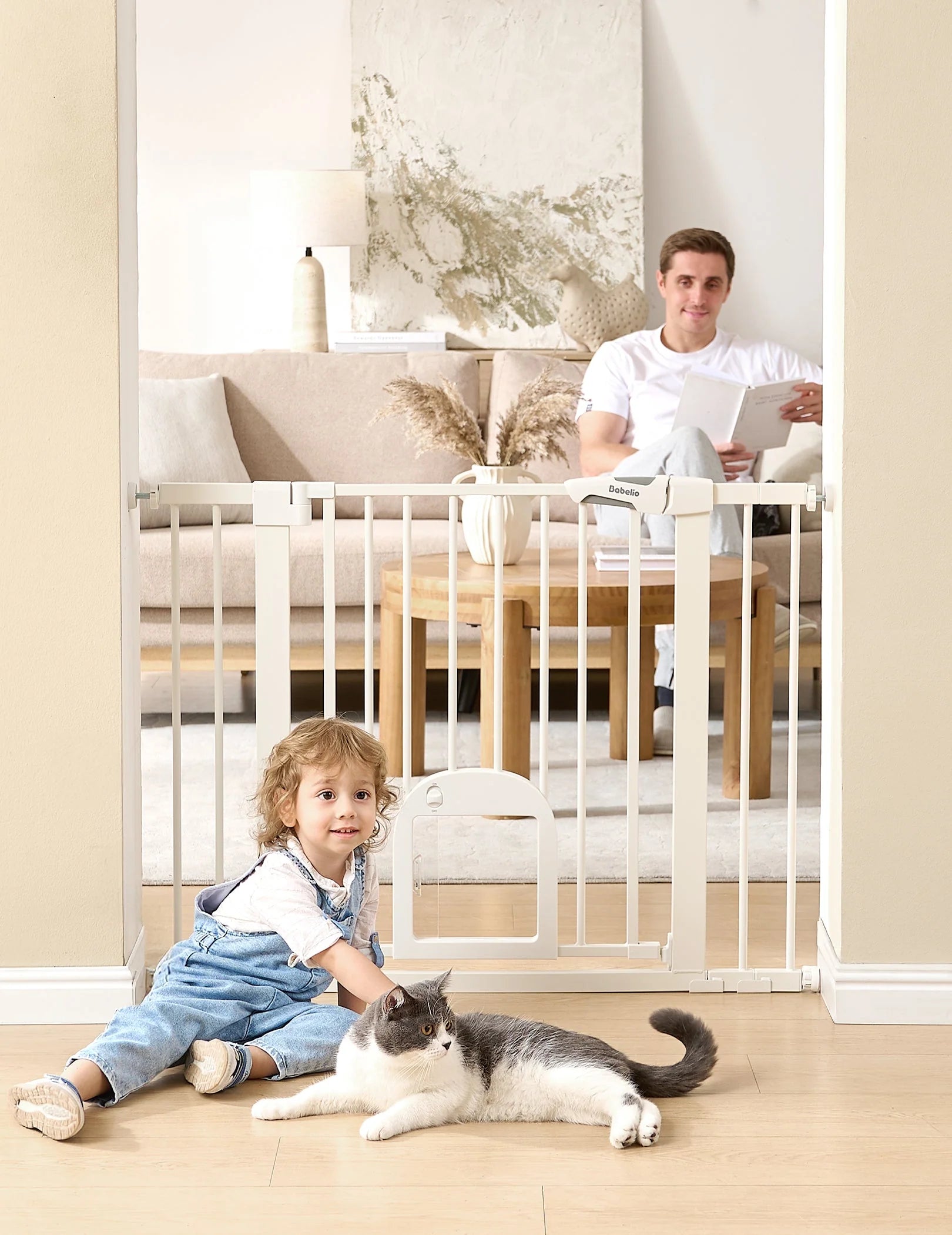 Catprivilege T7 | Expandable Stylish Baby Gate With Cat Door (copy)