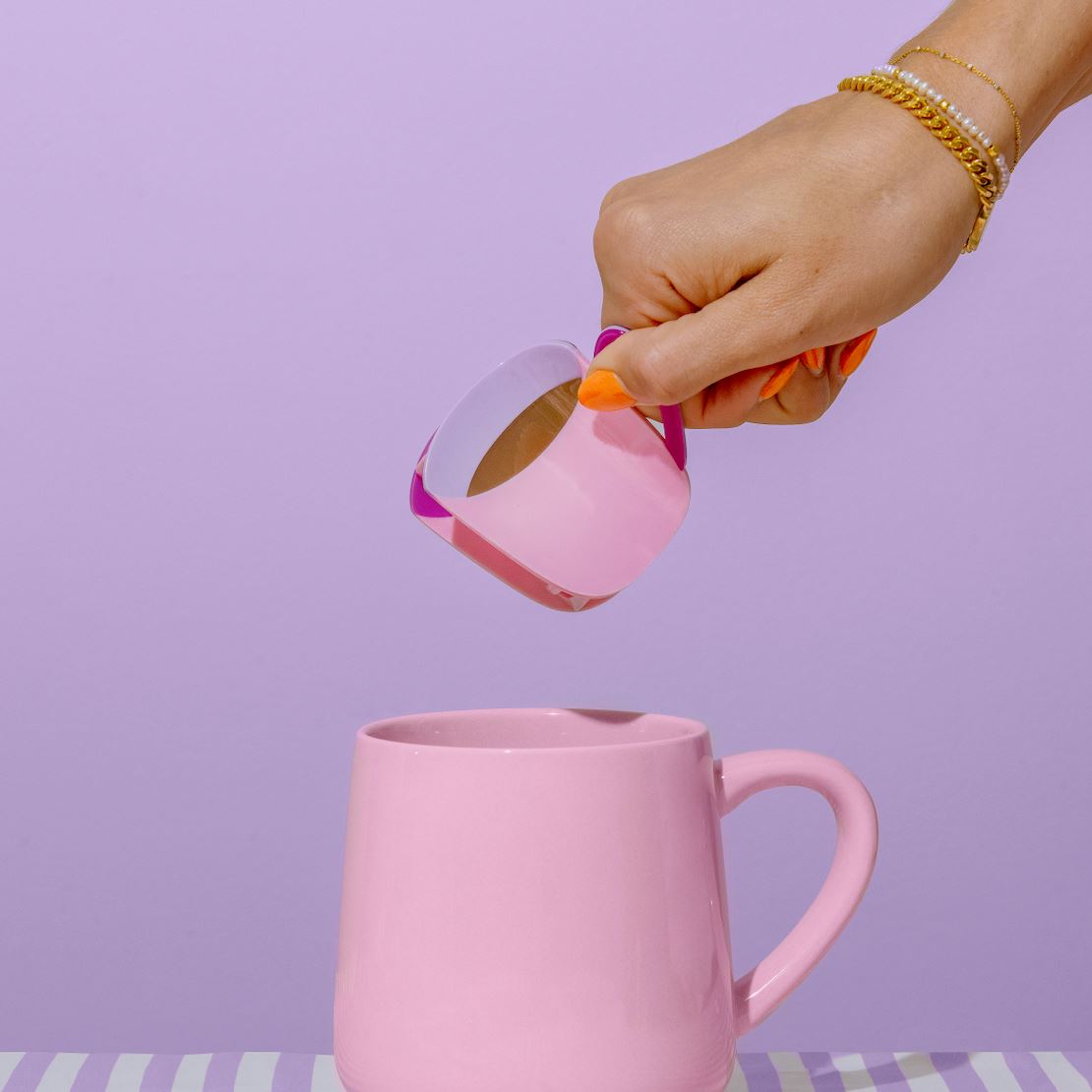 Midi Coffee Cup Hair Claw Clip