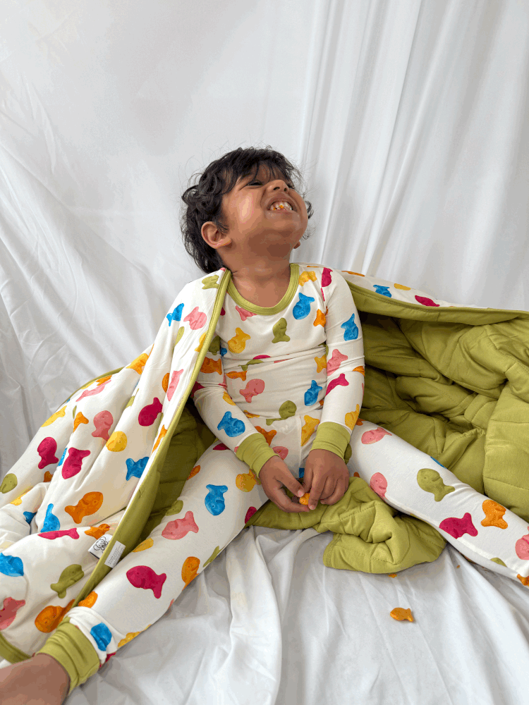 My First Snack Blanket – Buttery Soft 2.0 Tog Toddler Bamboo Blanket