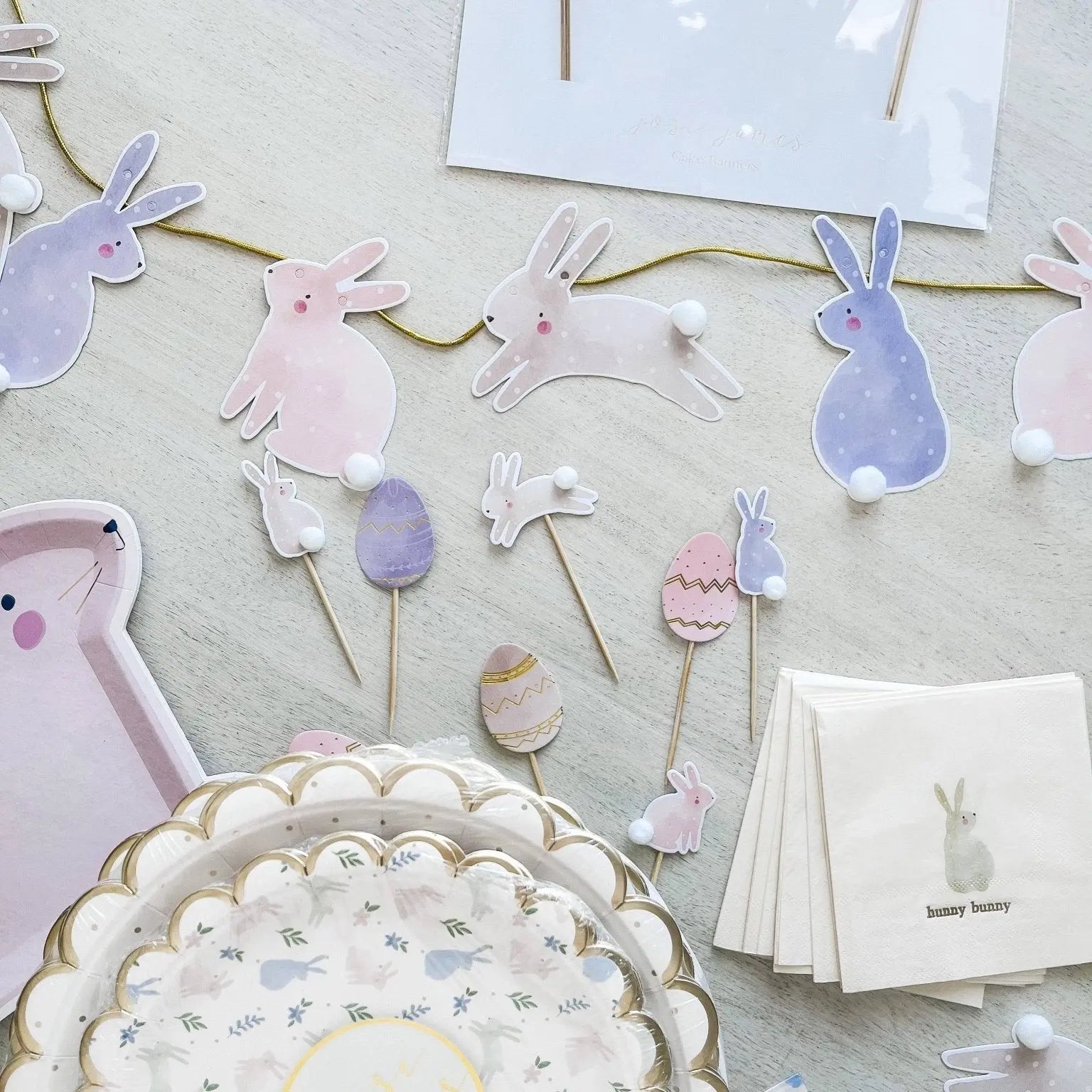 Bunny Banner, 8 Ft