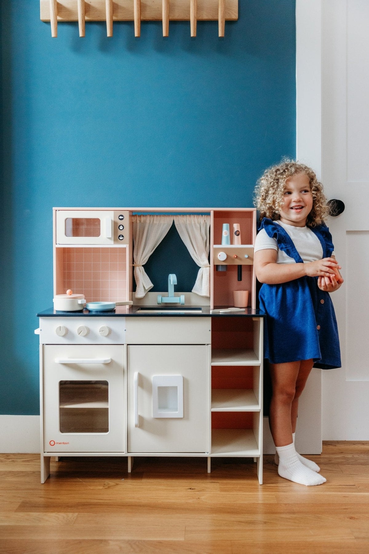Cream Play Kitchen