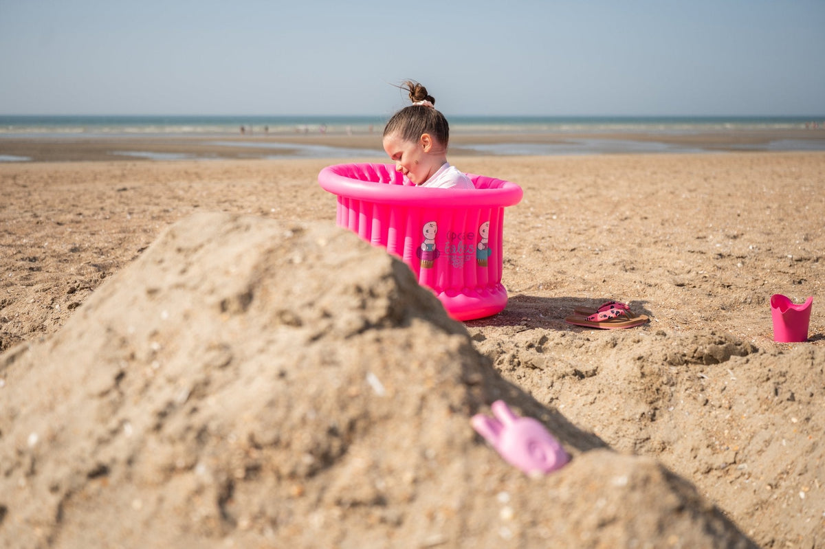 Big Bath Pink & Inflator (suitable From 1 Year Up To 8 Years)