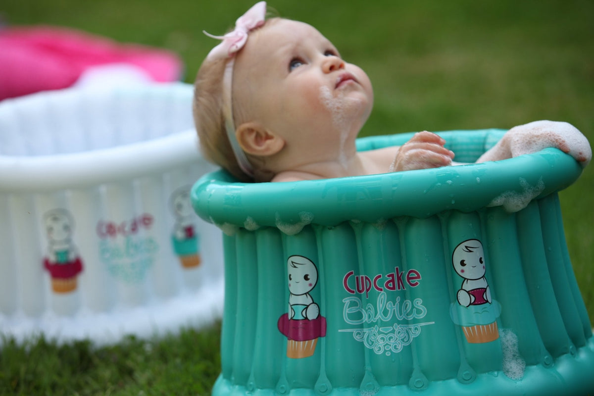 Small Bath Turquoise & Travel Pouch & Inflator (suitable From Birth Up To 1 Year)