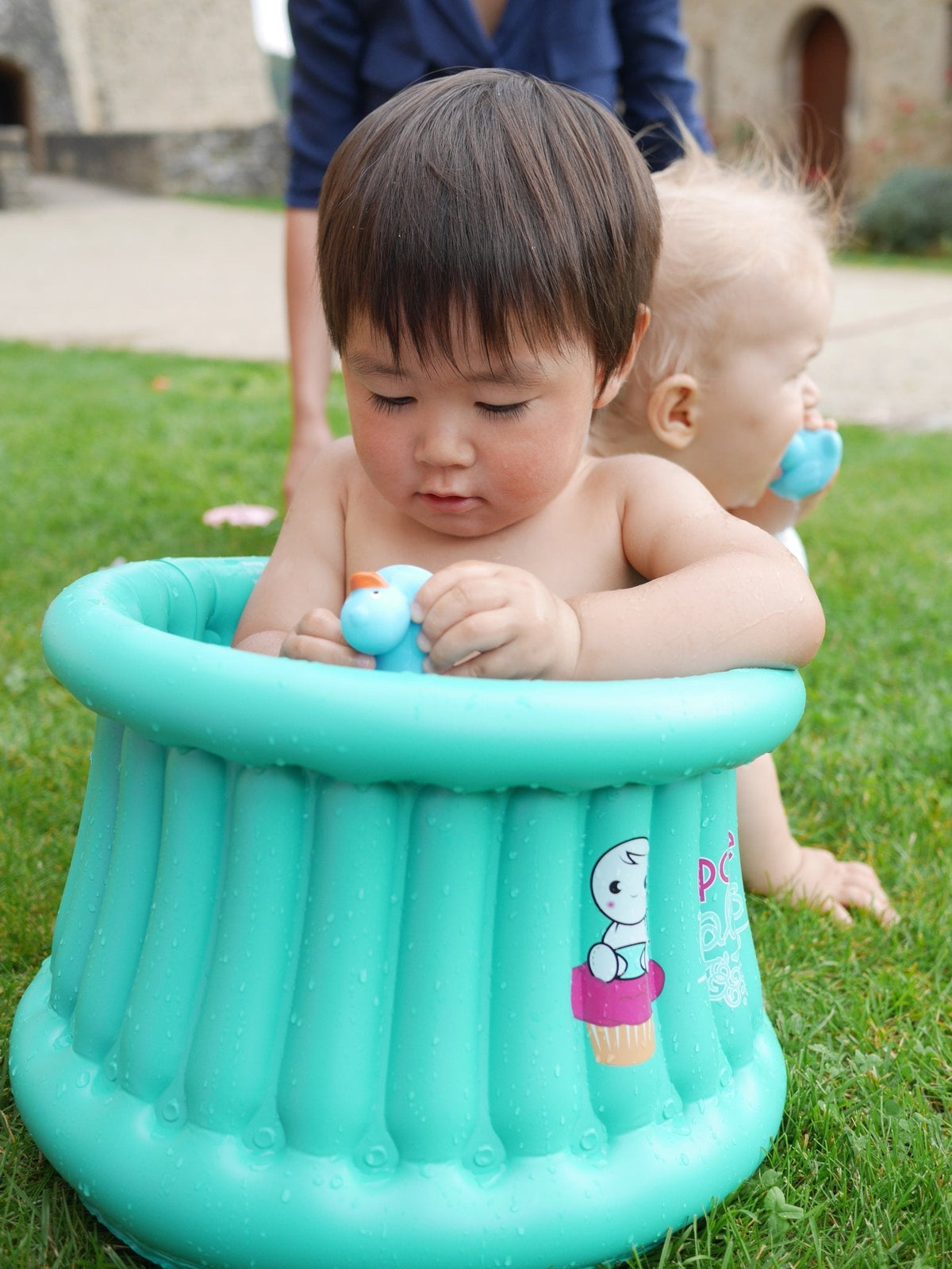 Small Bath Turquoise & Travel Pouch & Inflator (suitable From Birth Up To 1 Year)