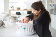 Small Bath White & Travel Pouch & Inflator (suitable From Birth Up To 1 Year)