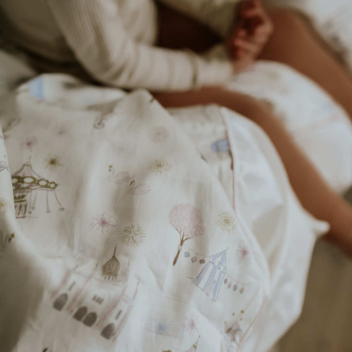Adventures In Wonderland Toddler Duvet - Rose