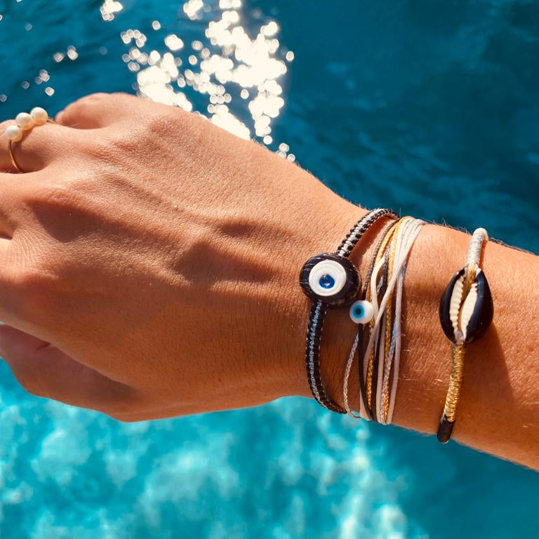 Black Candy Shell Bracelet