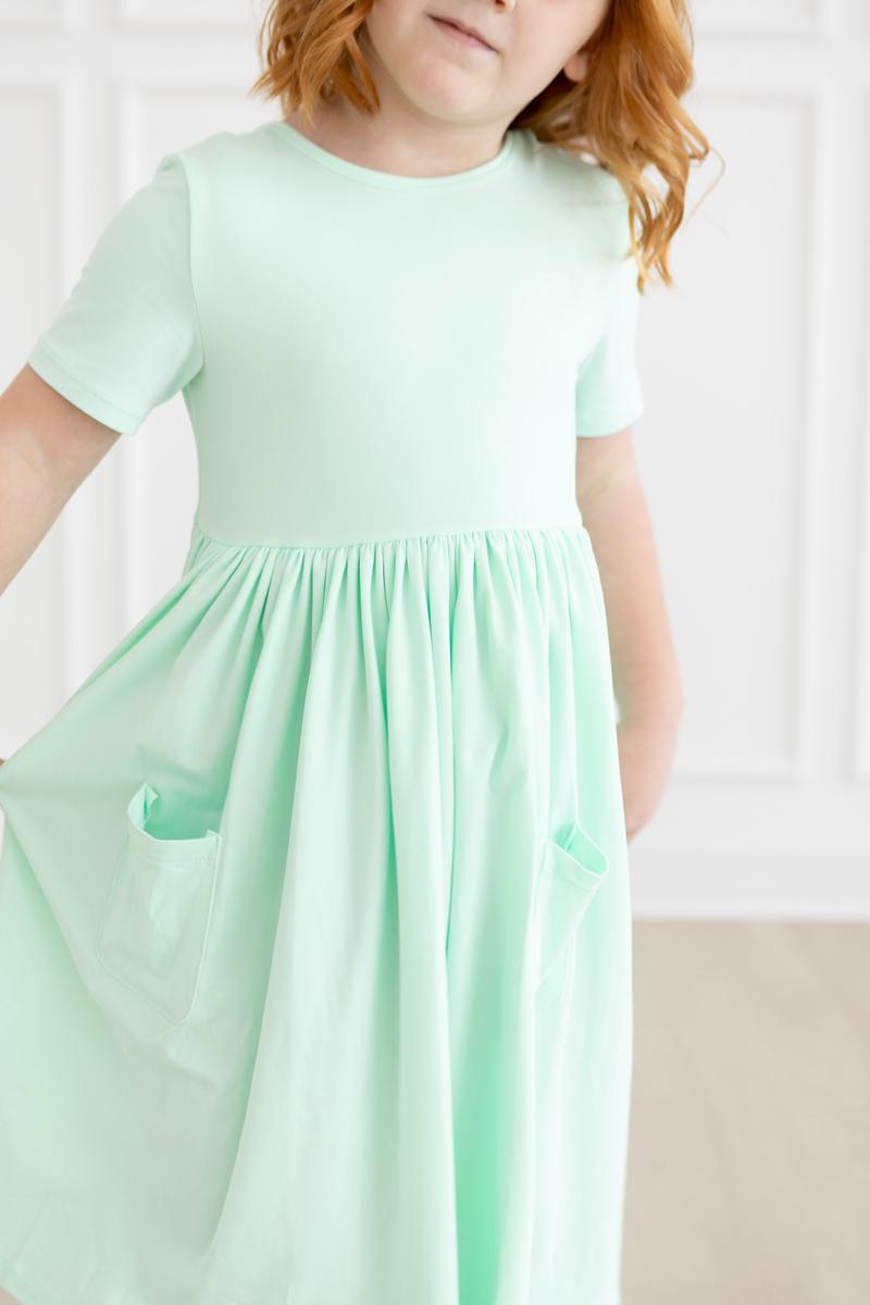 Pastel Green S/s Pocket Twirl Dress