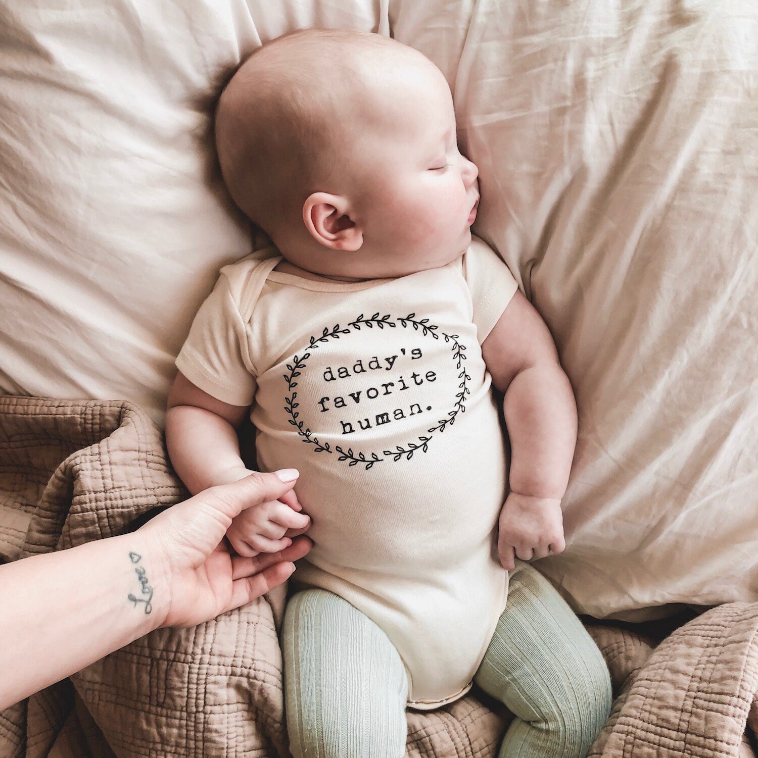 Daddy's Favorite Human Organic Cotton Baby Bodysuit Short Sleeve