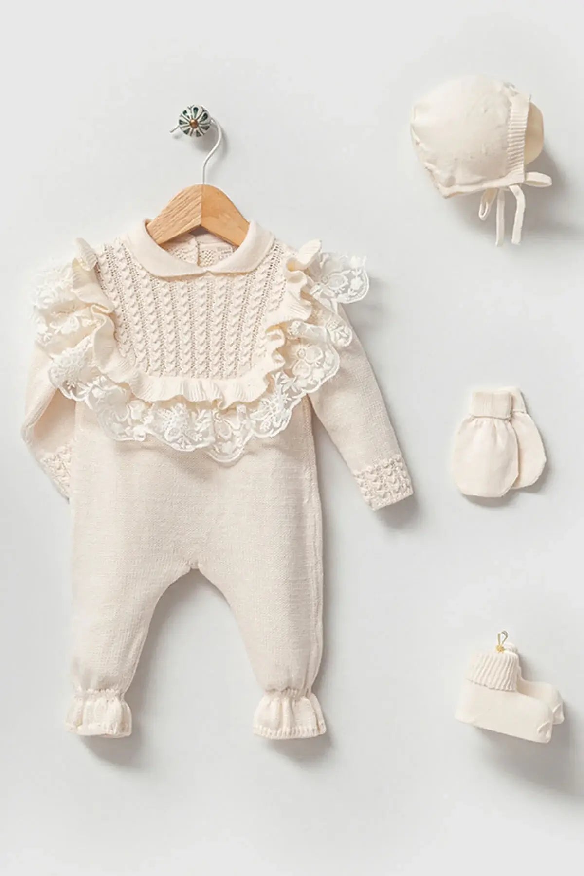 Daphne Cream Newborn Knitwear Coming Home Set (5pcs)