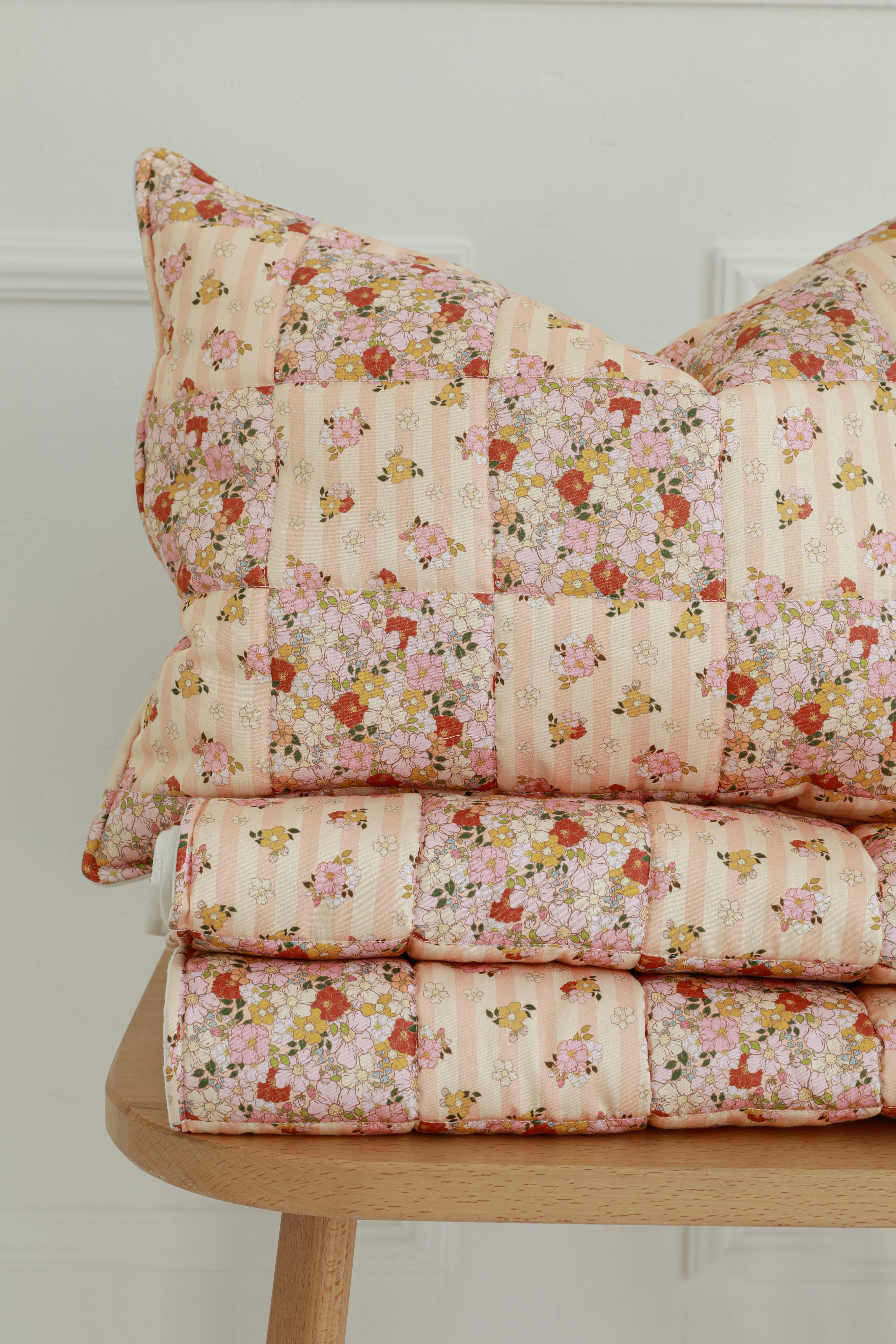 Cotton Quilted "spring Garden" Child Cover Set (large)