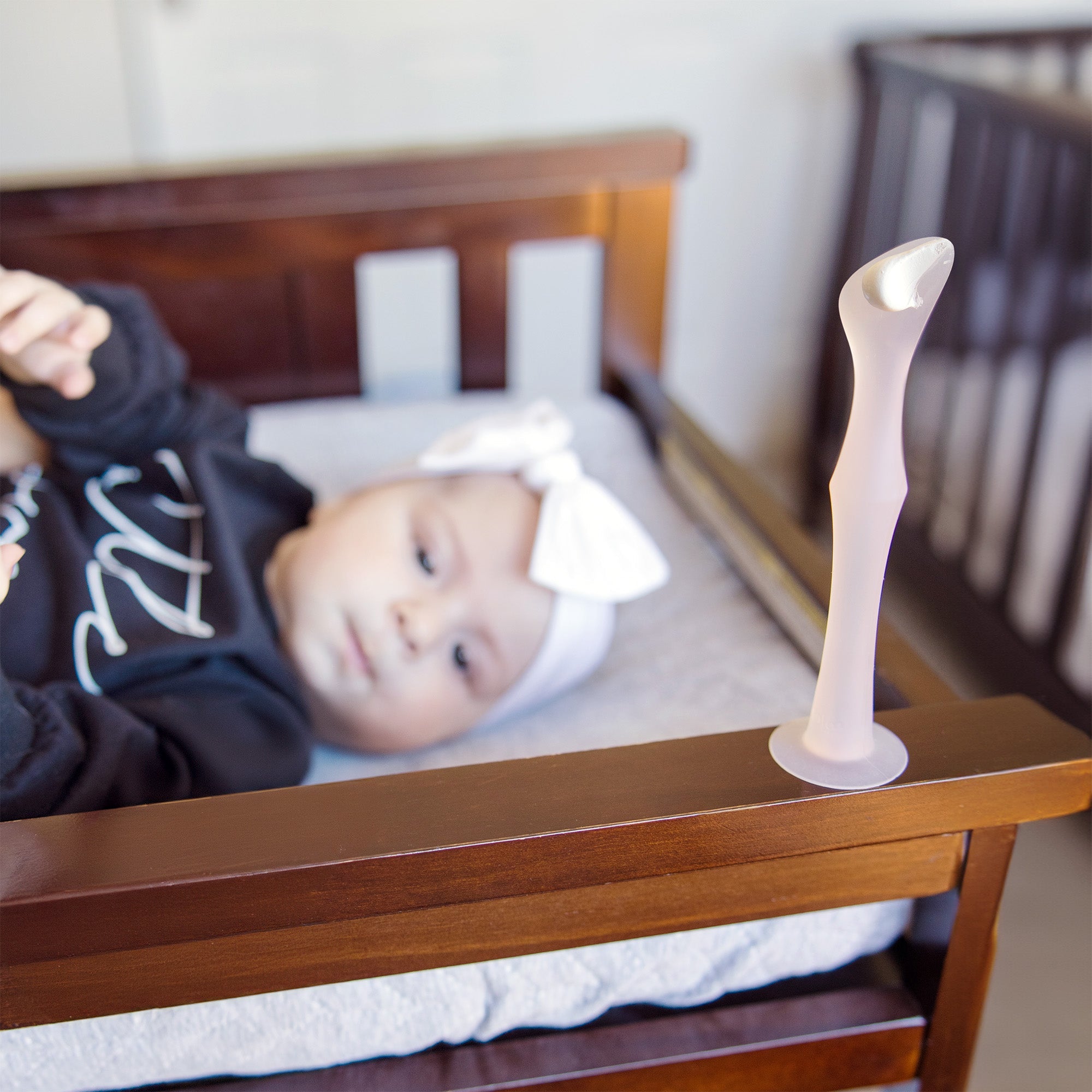 Diaper Cream Applicator For Clean, Even Coverage