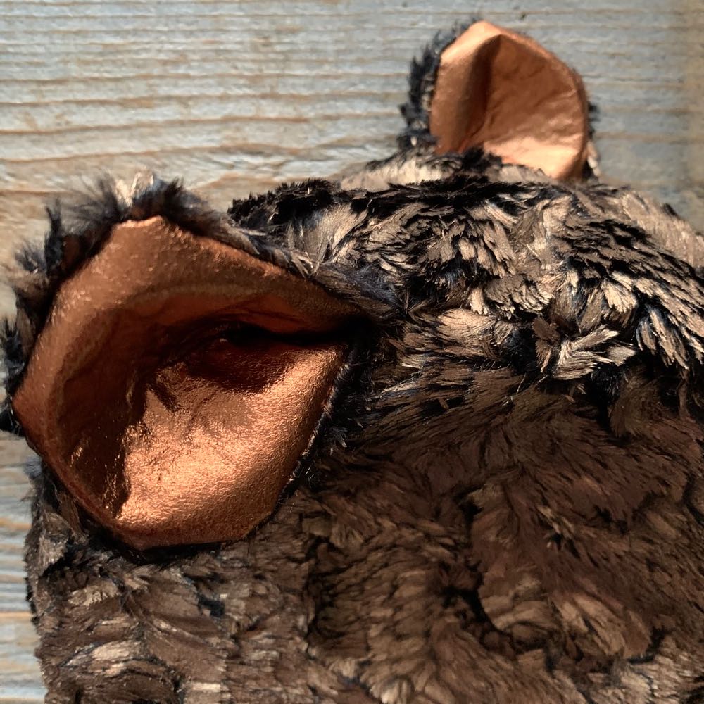 Pilot Bonnet In Disco Bear (winter)