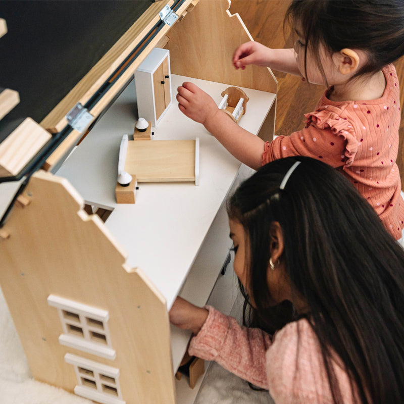 Dollhouse Furniture And Accessories