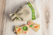 Wooden Fruits/ Vegetables Domino Game For Preschoolers In Linen Bag