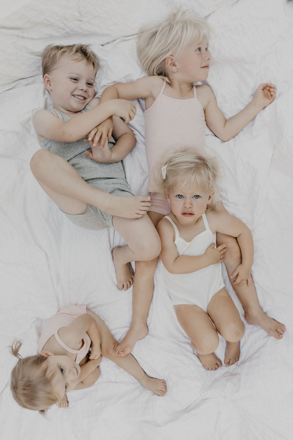 *exclusive* Girl’s 8pc Underwear/ Sleep Set