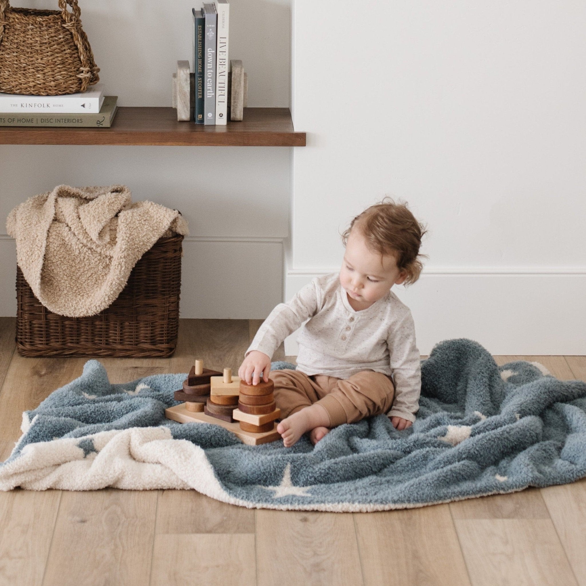 Double-layer Bamboni® Toddler Blankets