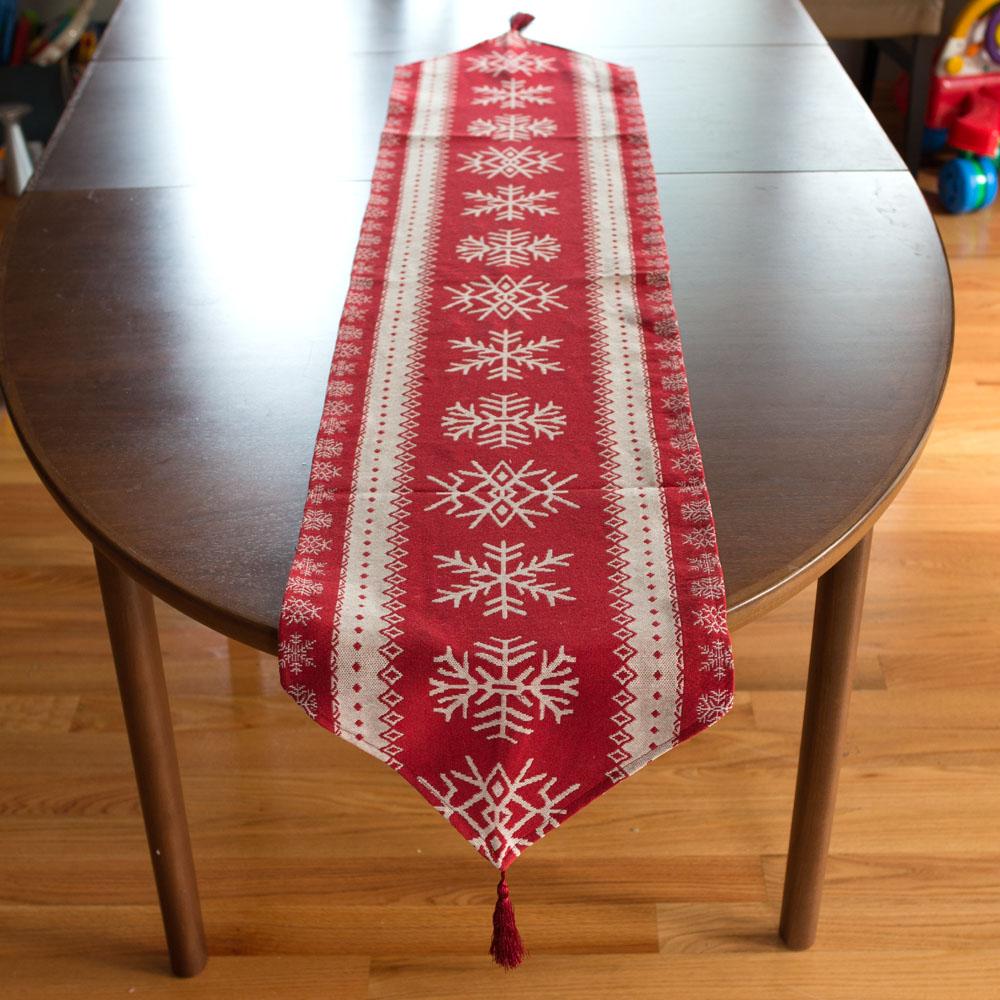 Snowflakes On Red Pattern Christmas Tablecloth Holiday Runner 76.5 Inches