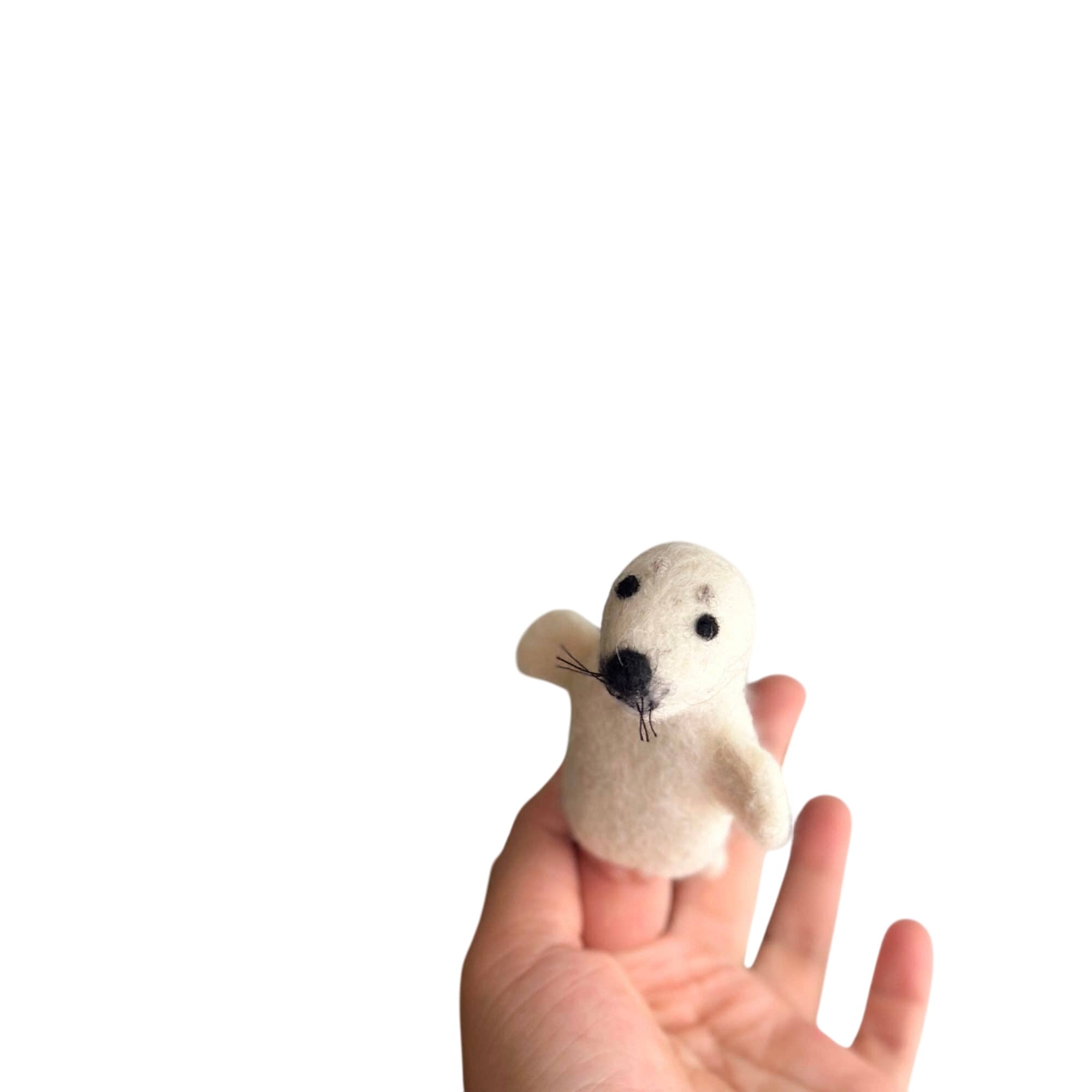 Finger Puppet: Seal