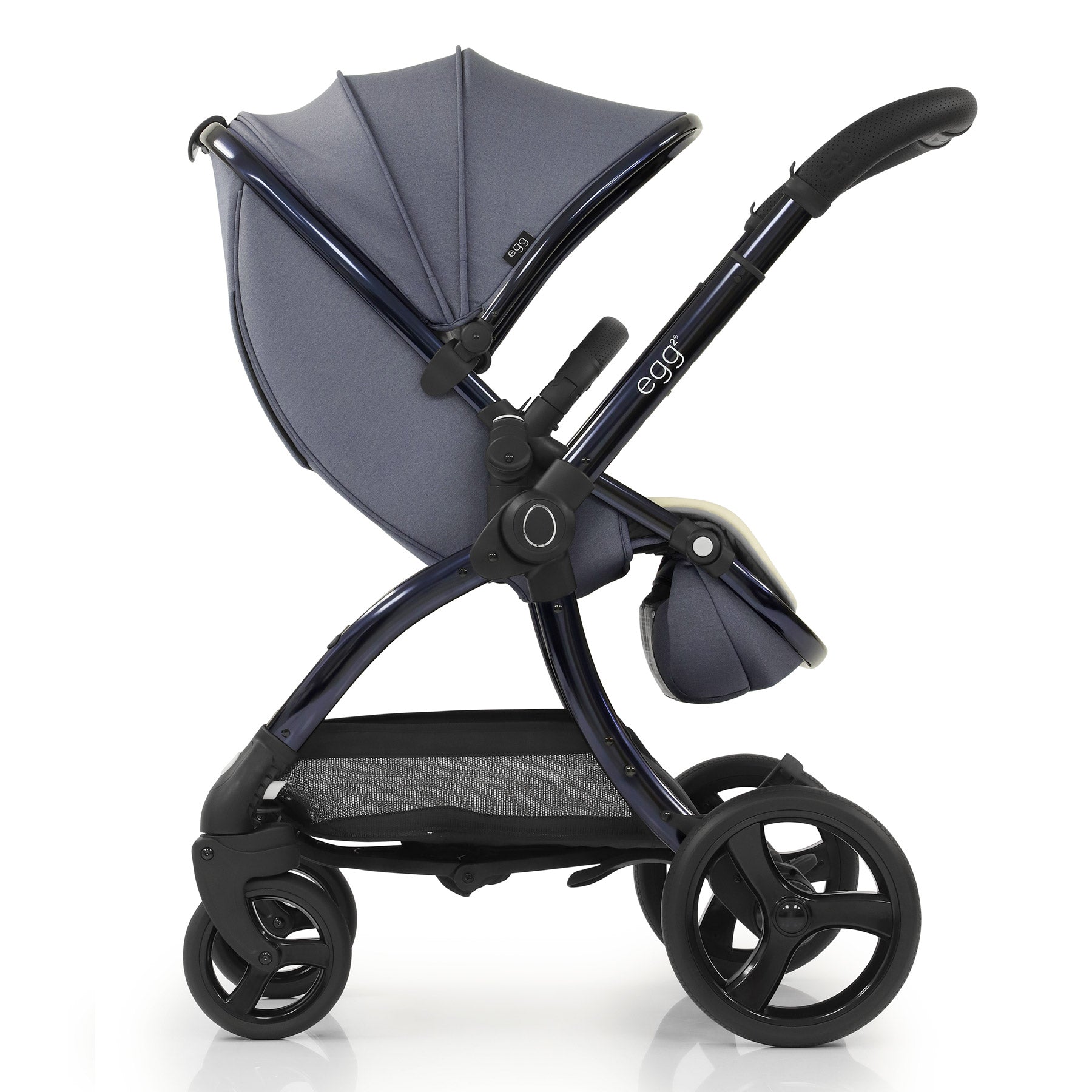 Egg2® Stroller & Carry Cot In Chambray Bundle