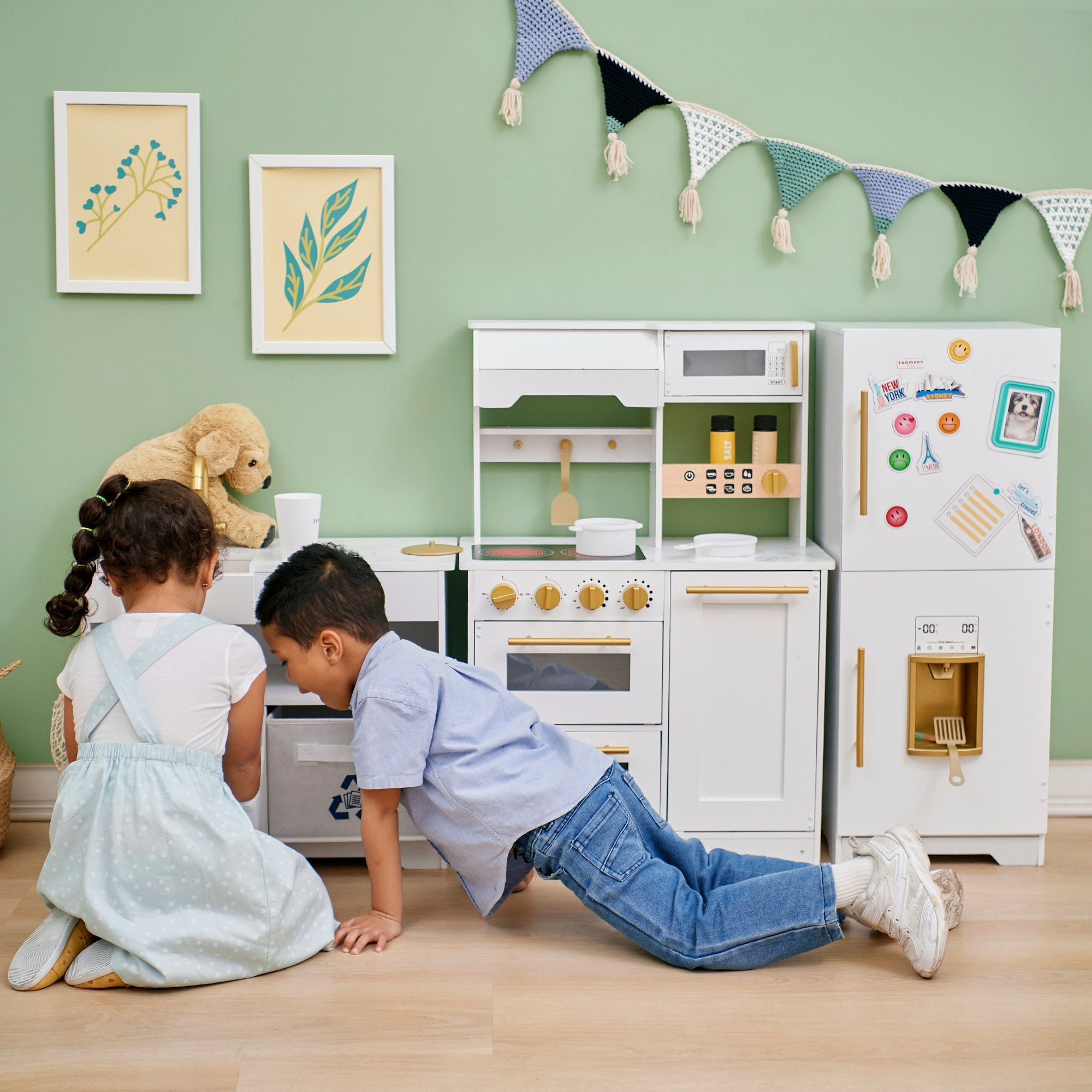 Teamson Kids - Little Chef Atlanta Large Modular Play Kitchen, White/gold