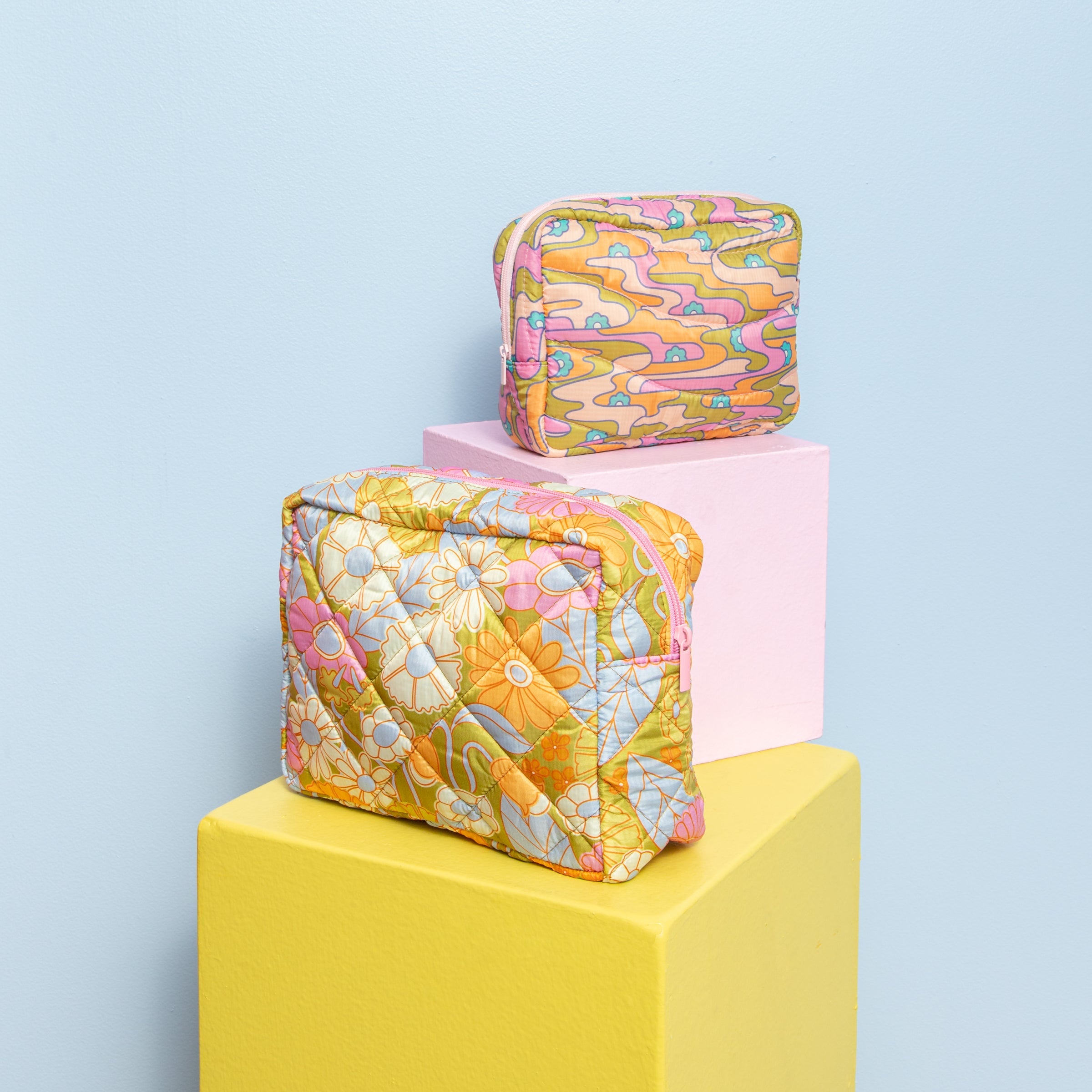 Gatherin' Flowers Puffy Busier Bee