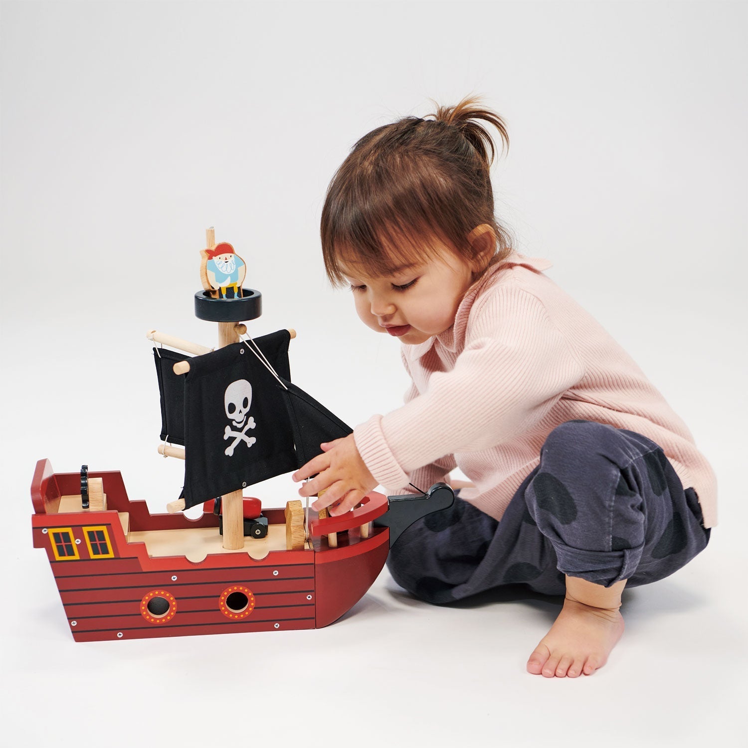 Fishbones Pirate Ship