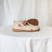 Flora T-strap - Apple
