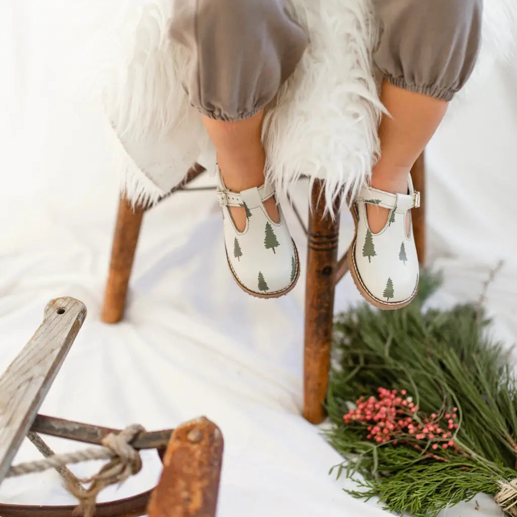 Flora T-strap - Evergreen Print