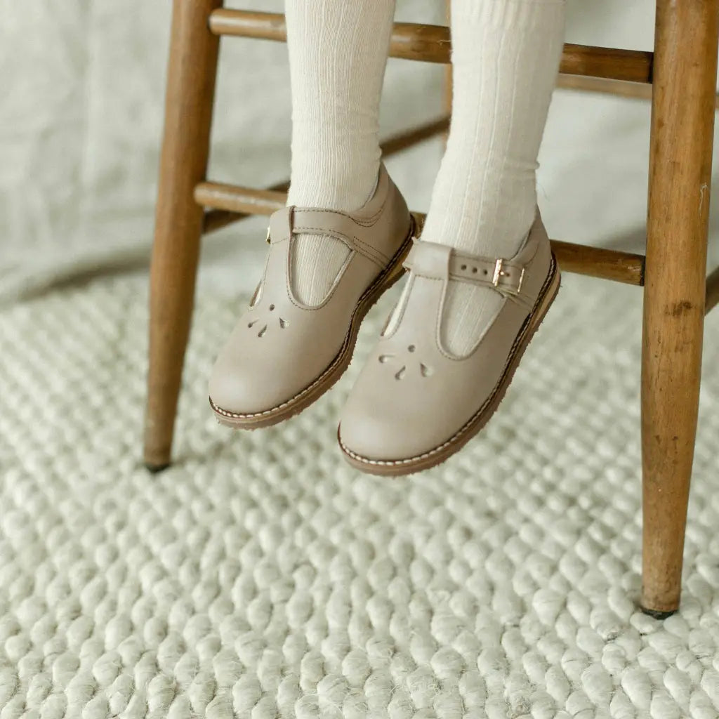 Flora T-strap - Truffle