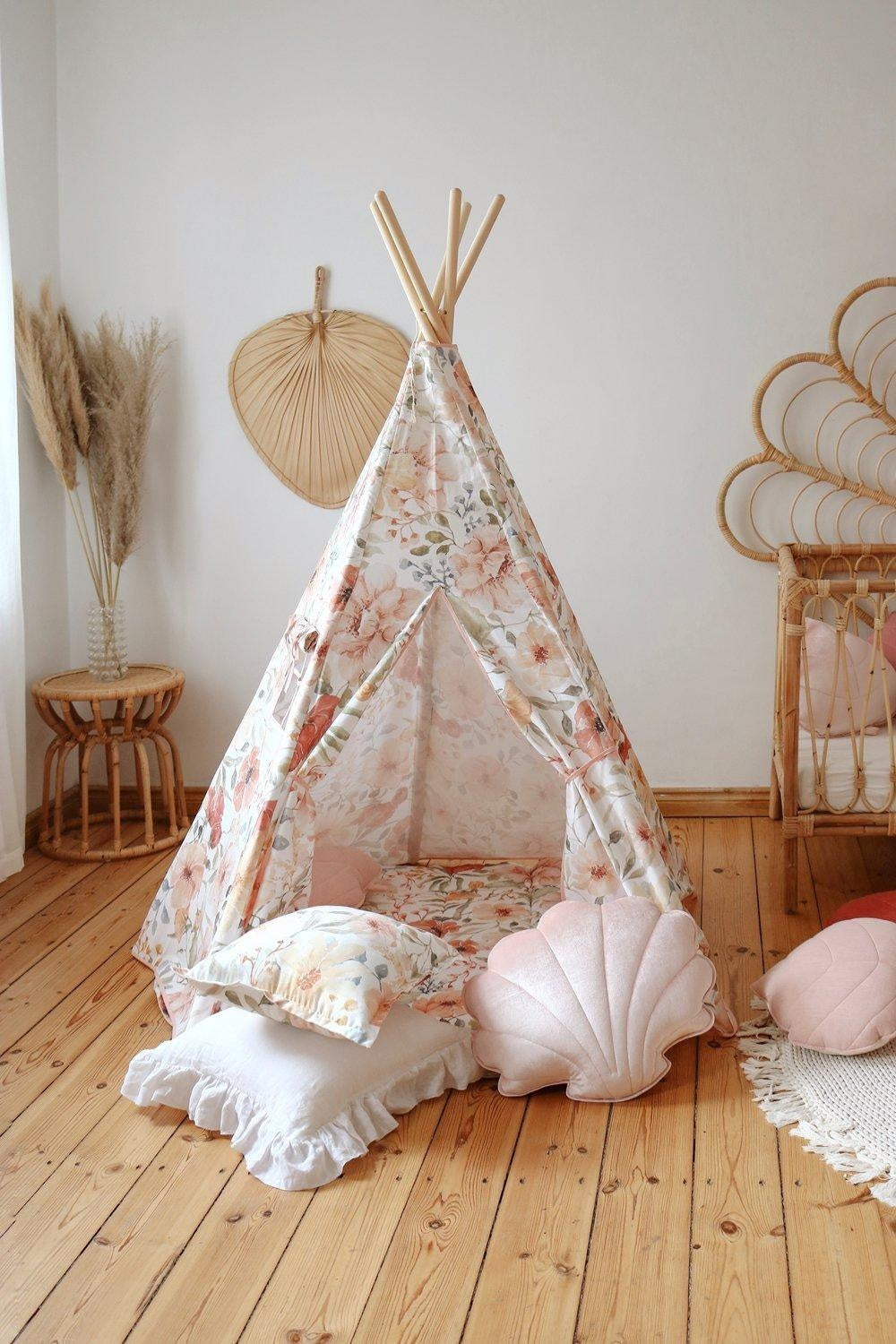 Flower Power Teepee Tent And Round Mat Set