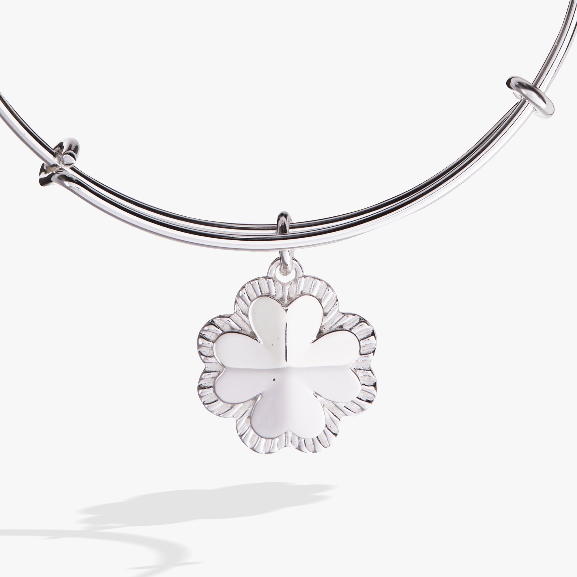 Four-leaf Clover Charm Bangle