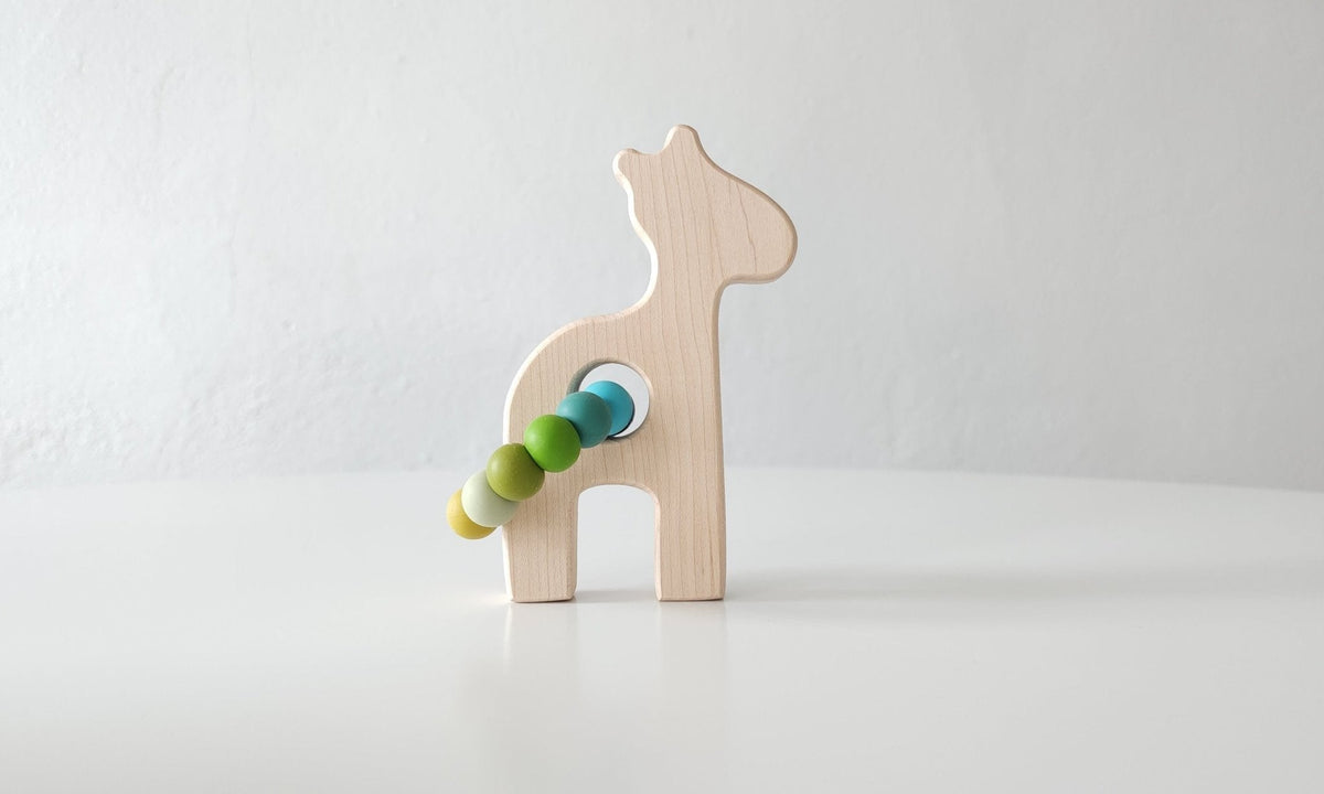 Giraffe Wooden Baby Grasping Toy With Teething Beads