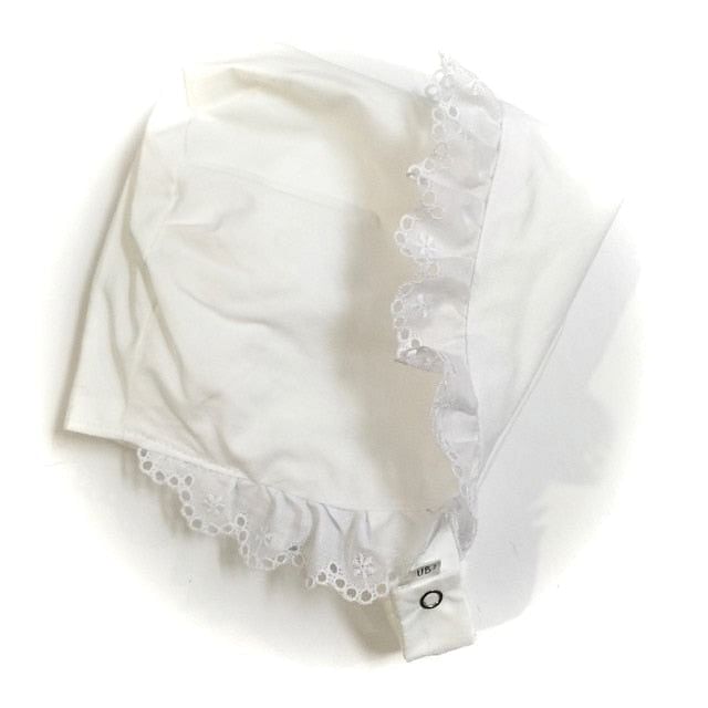 Bonnet In Eyelet Ruffles