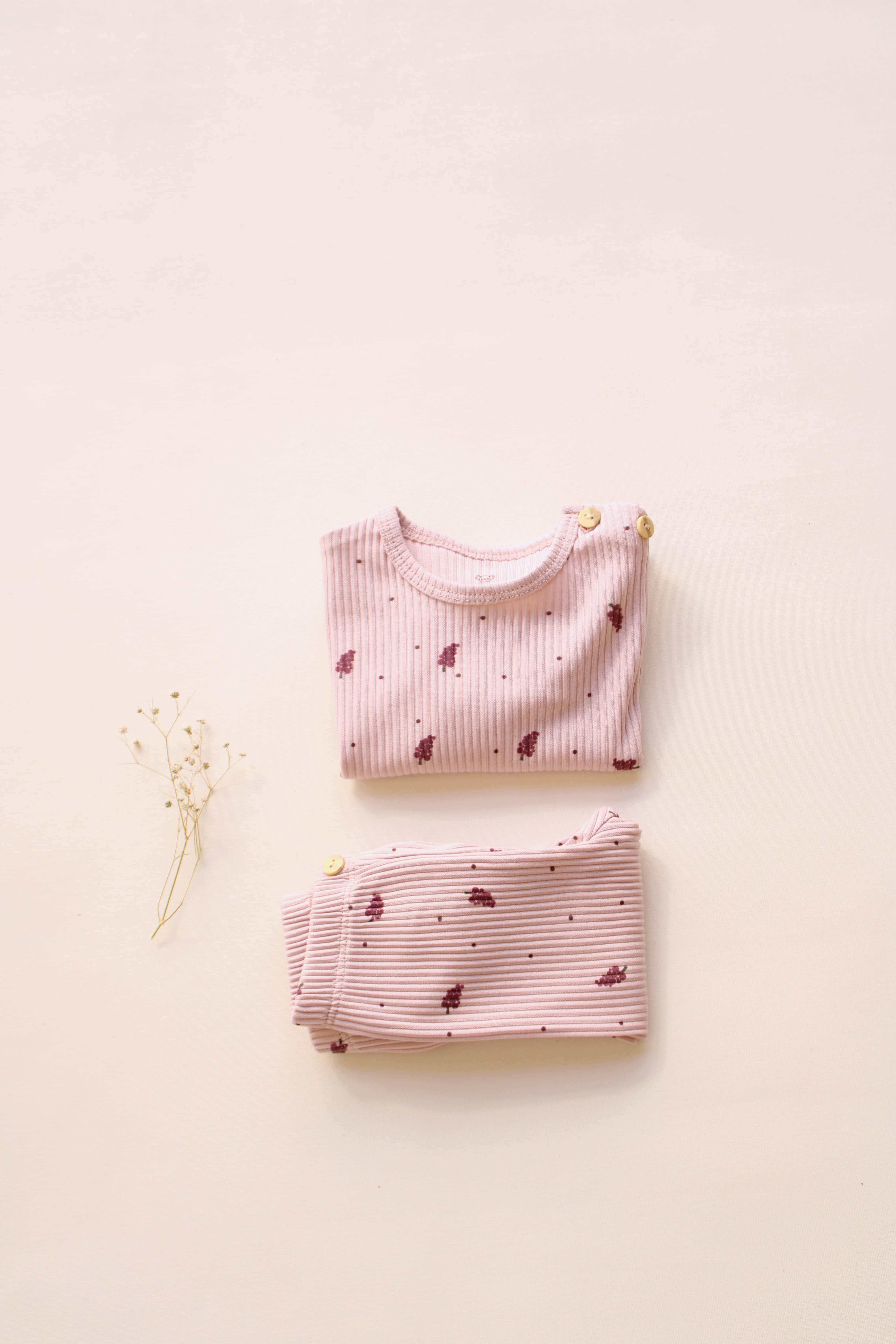 Grape 2 Piece Set