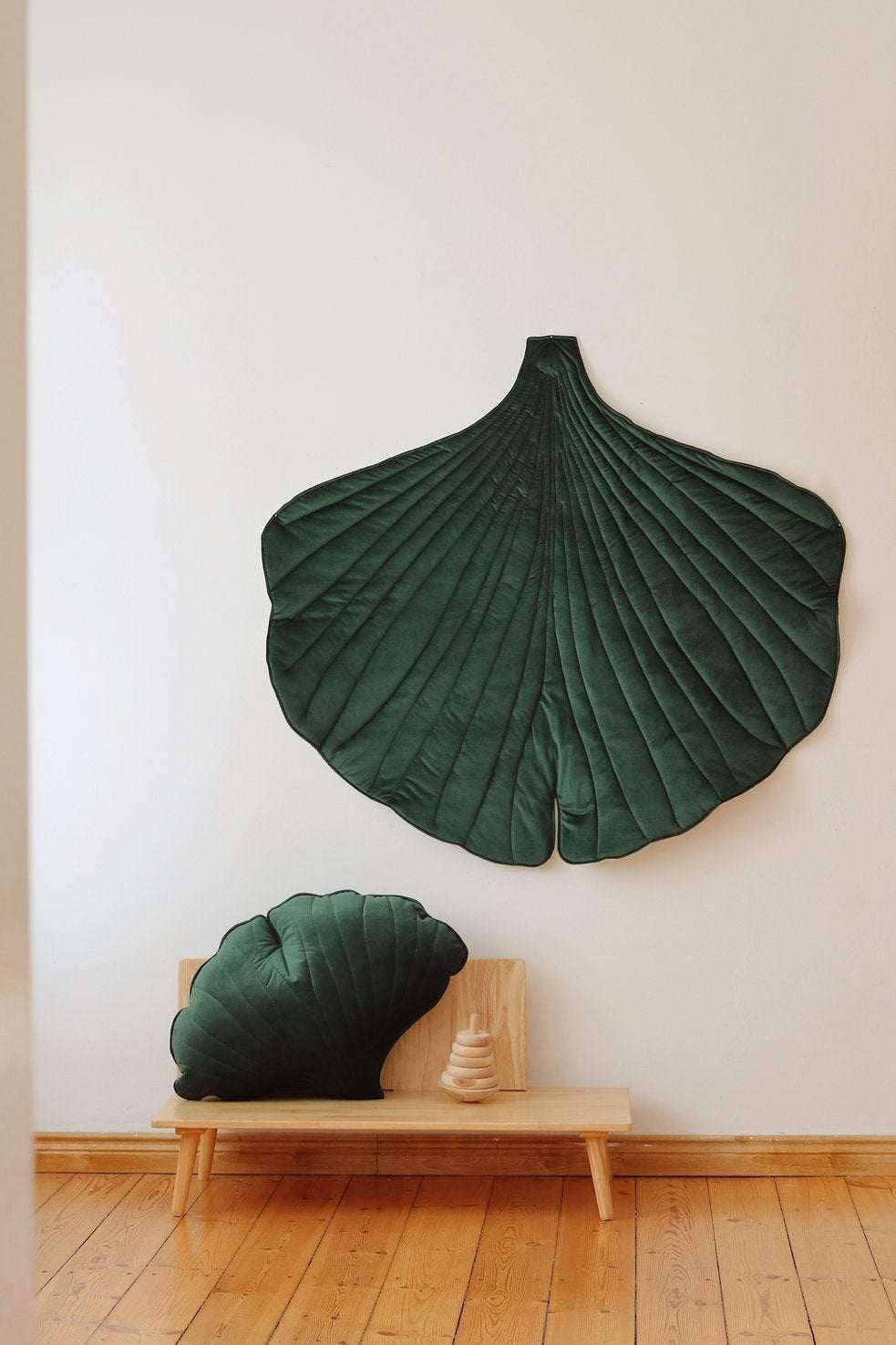 Velvet Green Ginkgo Leaf Mat