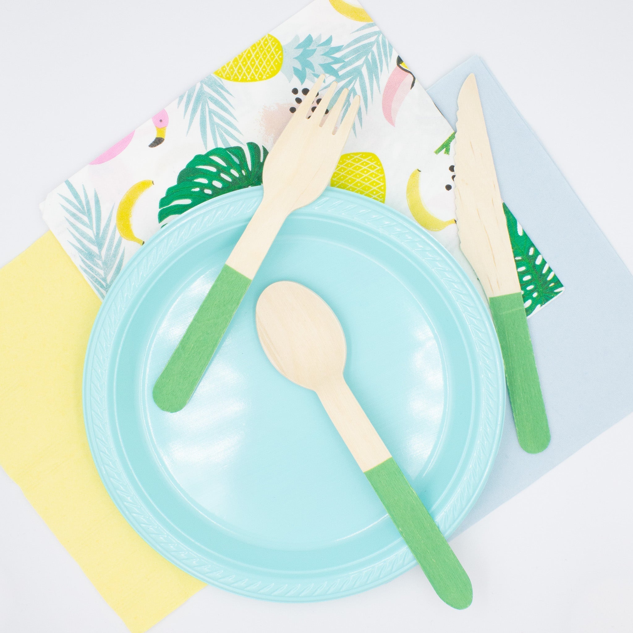 Green Wooden Utensil Set – 24ct | On Sale!!