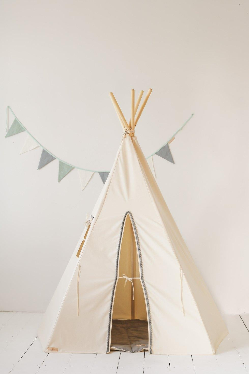 Grey Pompoms Teepee Tent With Pompoms