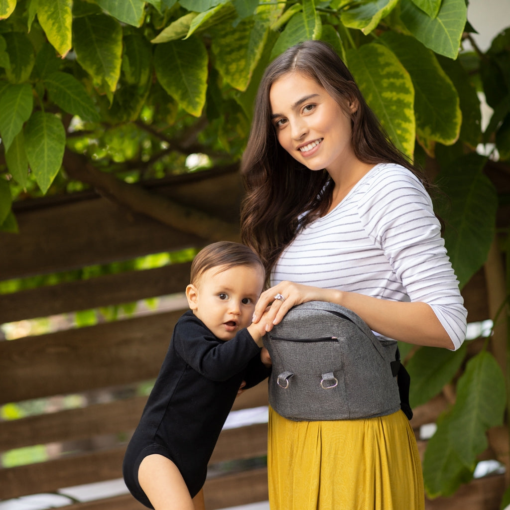 2-in-1 Carrier + Hip Seat - Grey