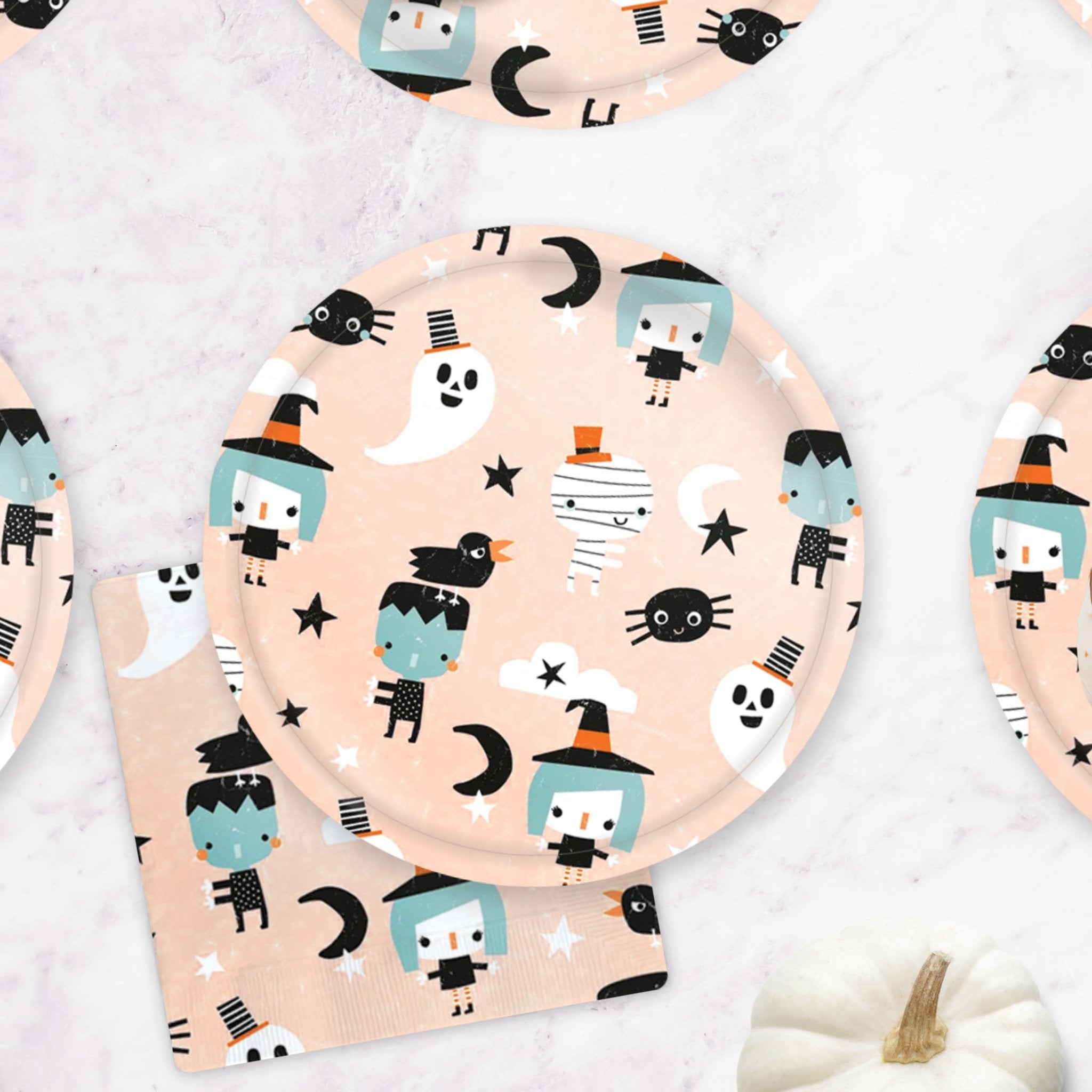 Halloween Friends Icon Paper Plates