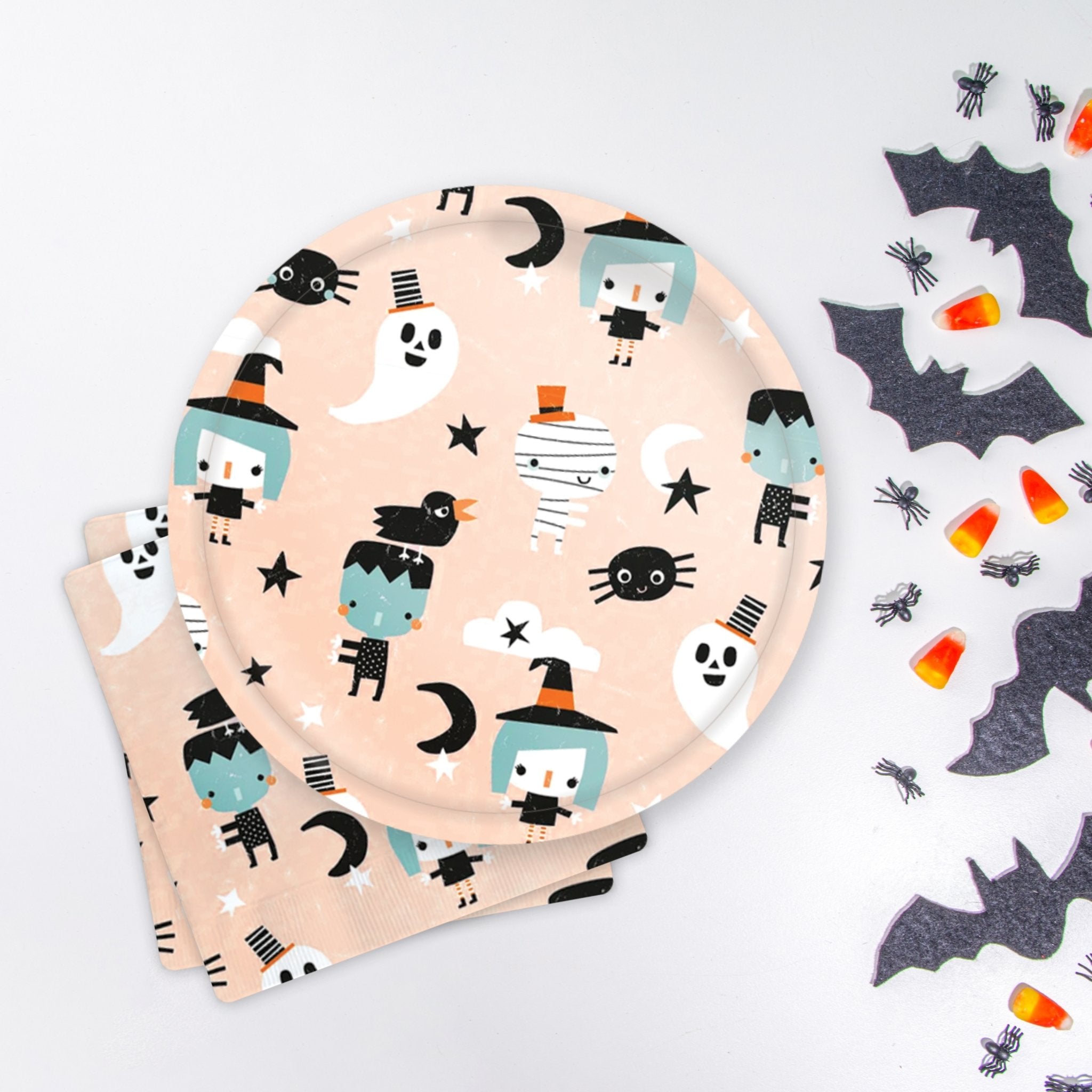 Halloween Friends Icon Paper Plates
