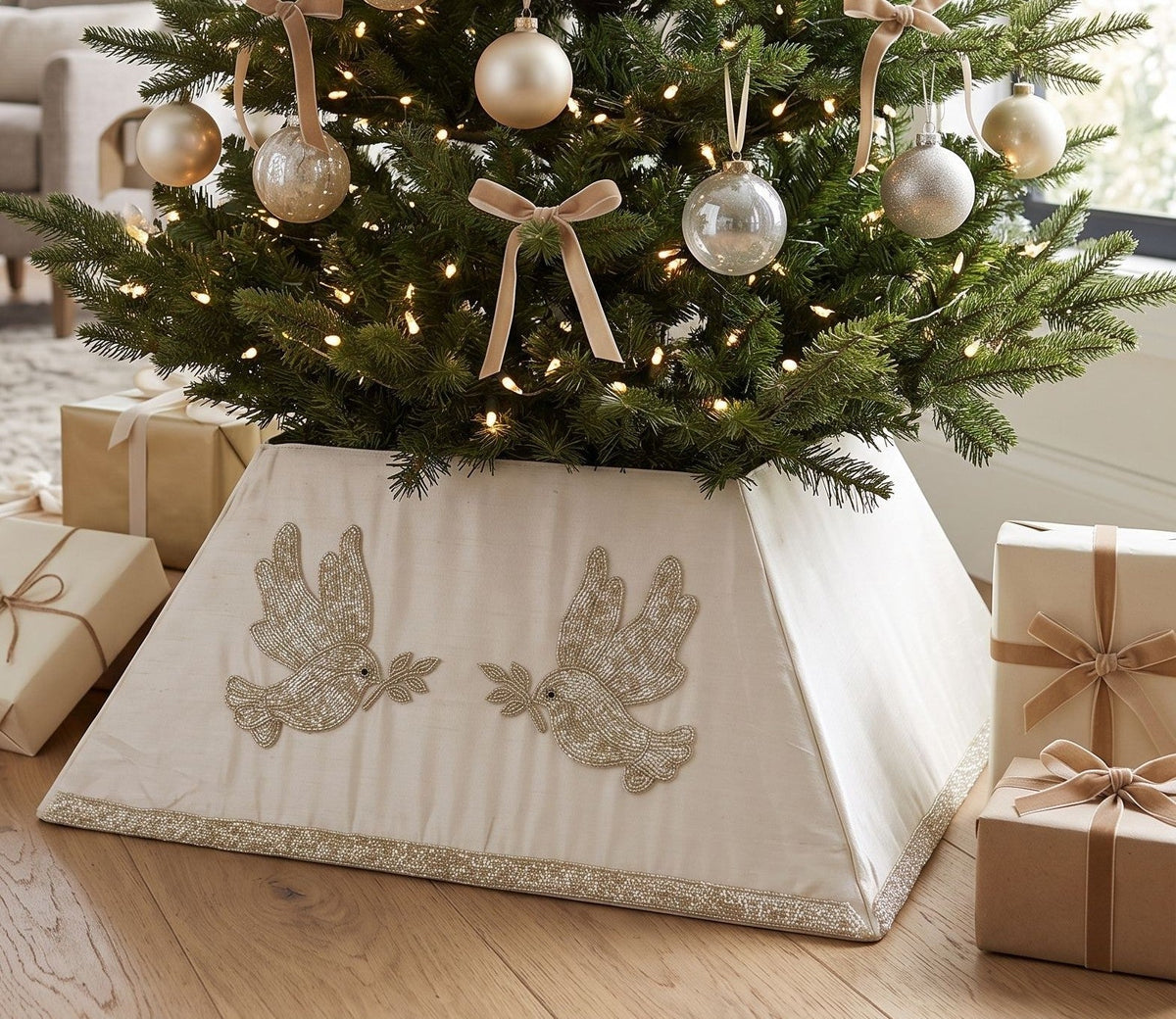 Hand Beaded Adjustable Christmas Tree Collar - Doves White Silk