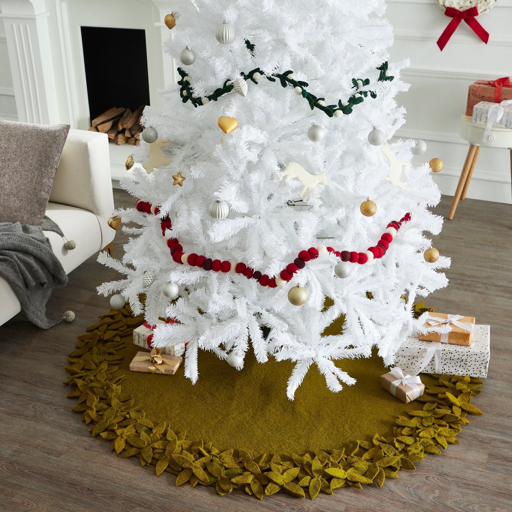 Hand Felted Wool Christmas Tree Skirt - Overlapping Flowers Border In Chartreuse Green - 64"