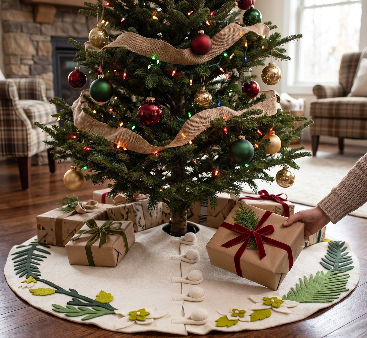 Handmade Christmas Tree Skirt Felt - Greenery Border Cream - 36"/60"/72"