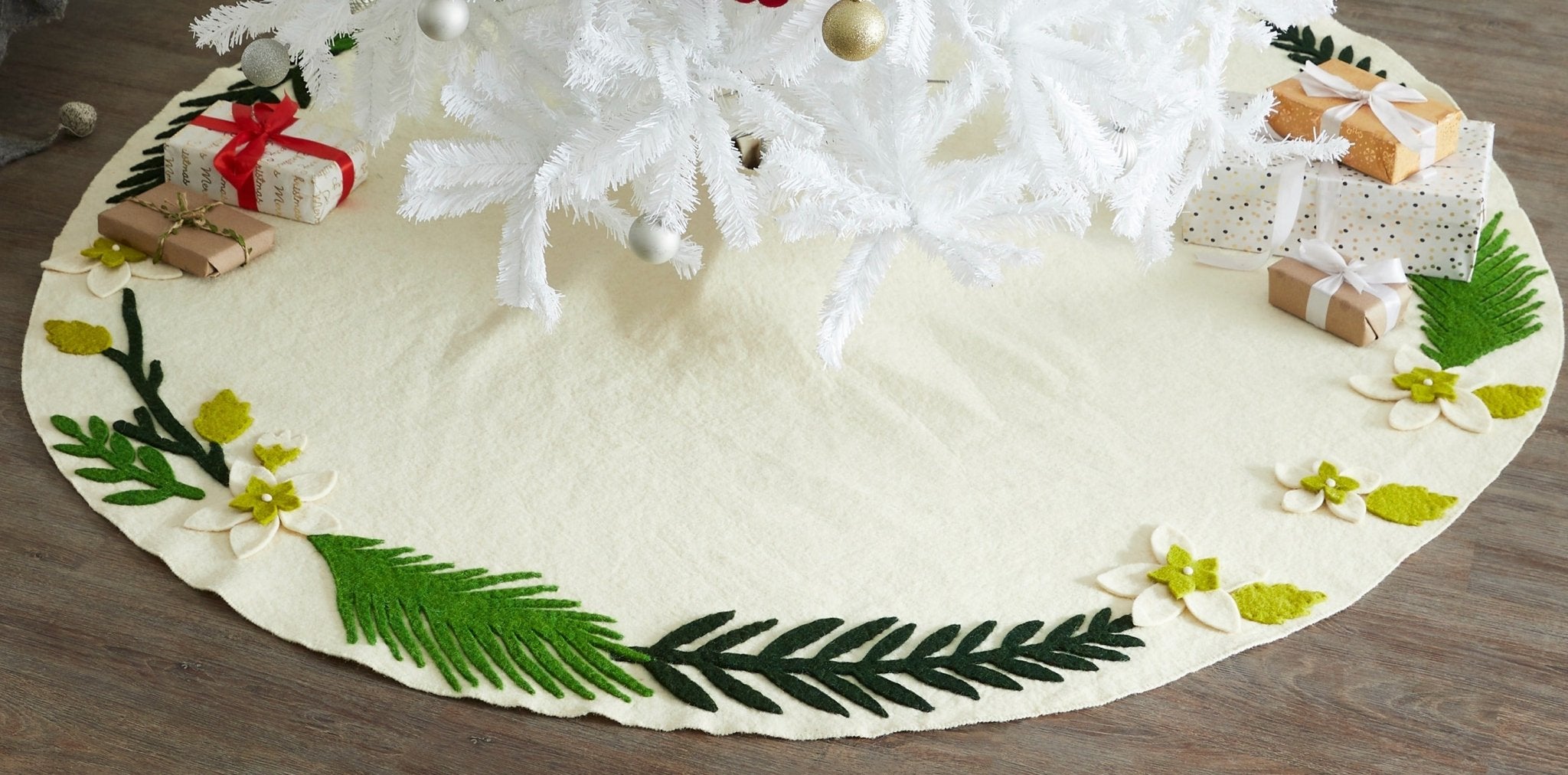 Handmade Christmas Tree Skirt Felt - Greenery Border Cream - 36"/60"/72"